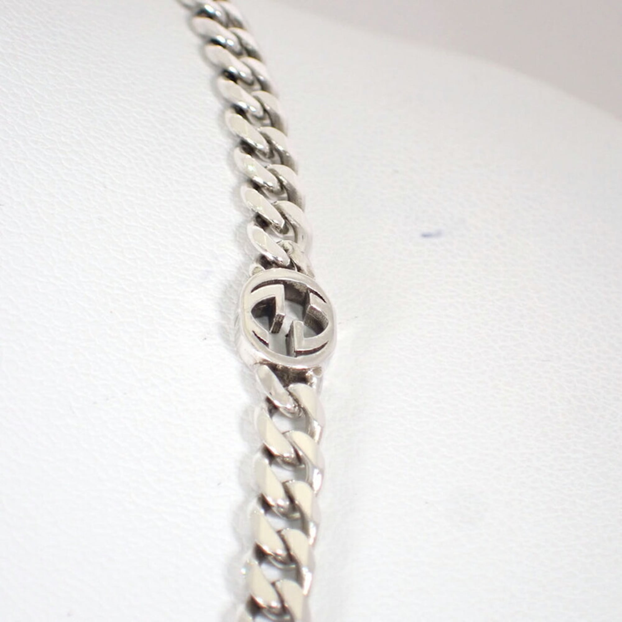 GUCCI 925 Interlocking G Pendant Necklace — Like New