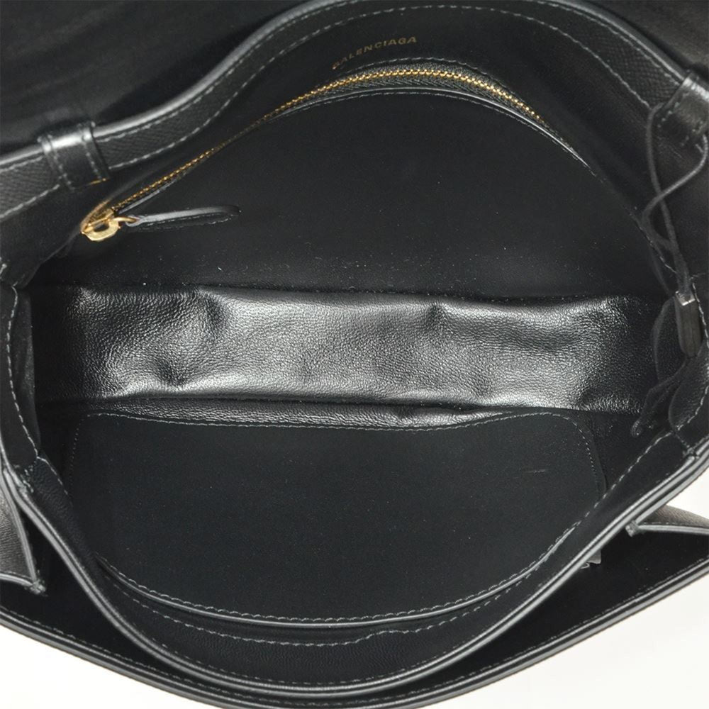 BALENCIAGA Ville Day Shoulder Bag Leather 542207 Black — Like New