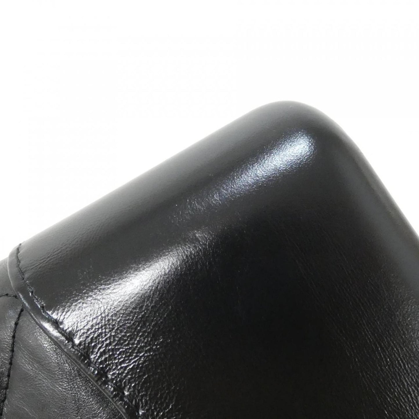 Chanel Gabriel Line 93824 Shoulder Bag