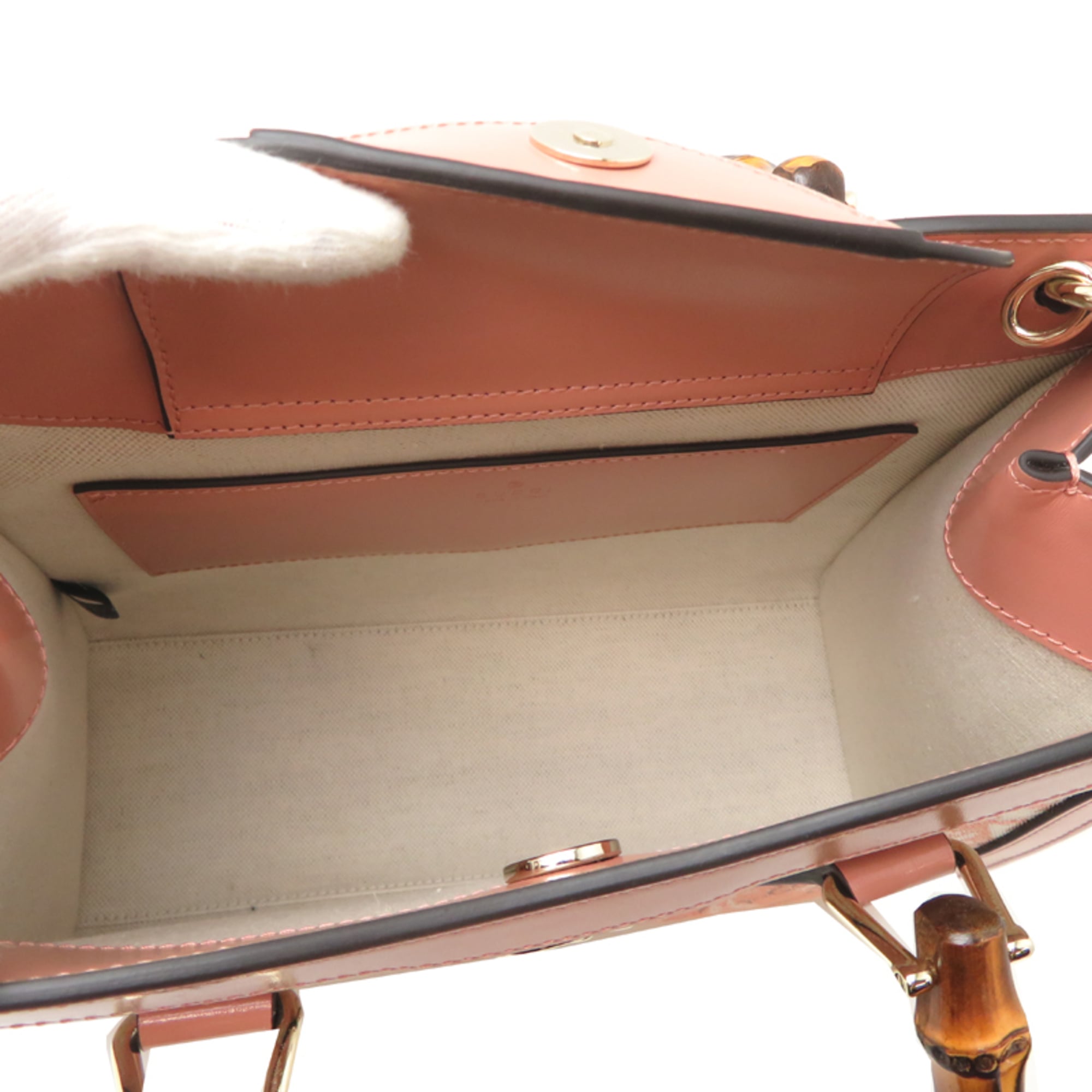 Gucci Diana Medium Tote, Japan Limited Edition, Women's Tote Bag, 853226, Leather, Light Peach & Beige — Like New