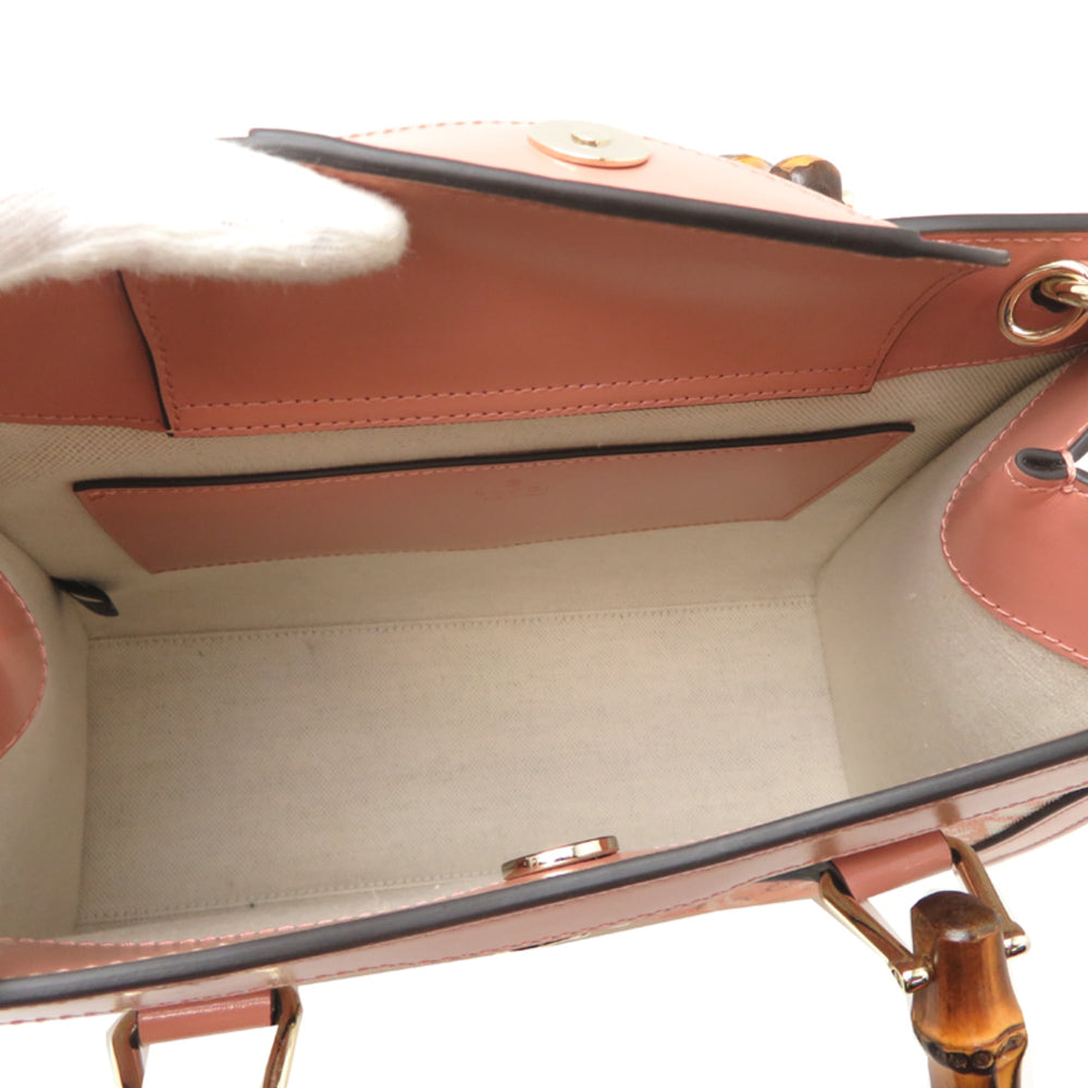 Gucci Diana Medium Tote, Japan Limited Edition, Women's Tote Bag, 853226, Leather, Light Peach & Beige — Like New