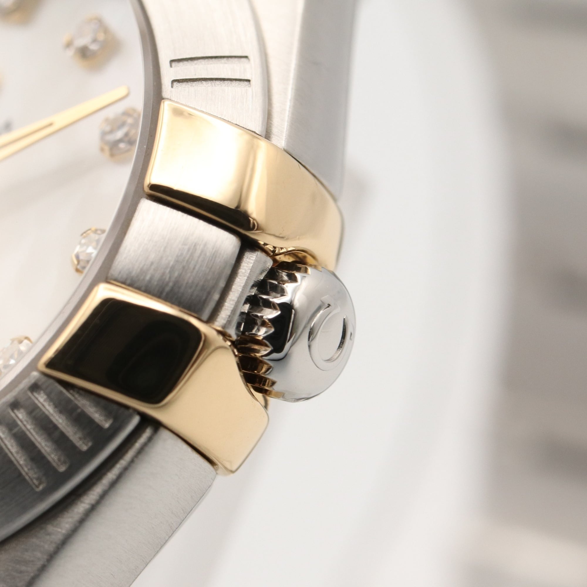Omega Constellation 12-Diamond Watch, 18K Yellow Gold Stainless Steel, Diamond, Ladies', White/White Mother-of-Pearl, 123.20.24.60.55.006 — Very Good