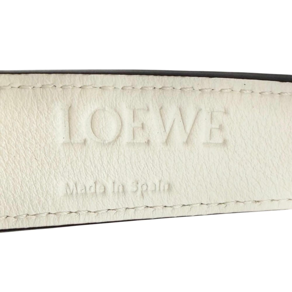 LOEWE A223S93X04 Basket Bag Small Palm Leaf Leather Anagram Handbag Natural White Made in Spain Women's Comes with Box and Dust — Like New