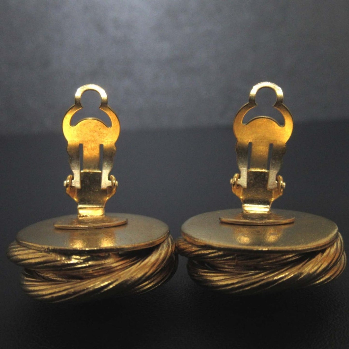 94A CHANEL Vintage Faux Pearl Clip Earrings, GP, Gold, Women's