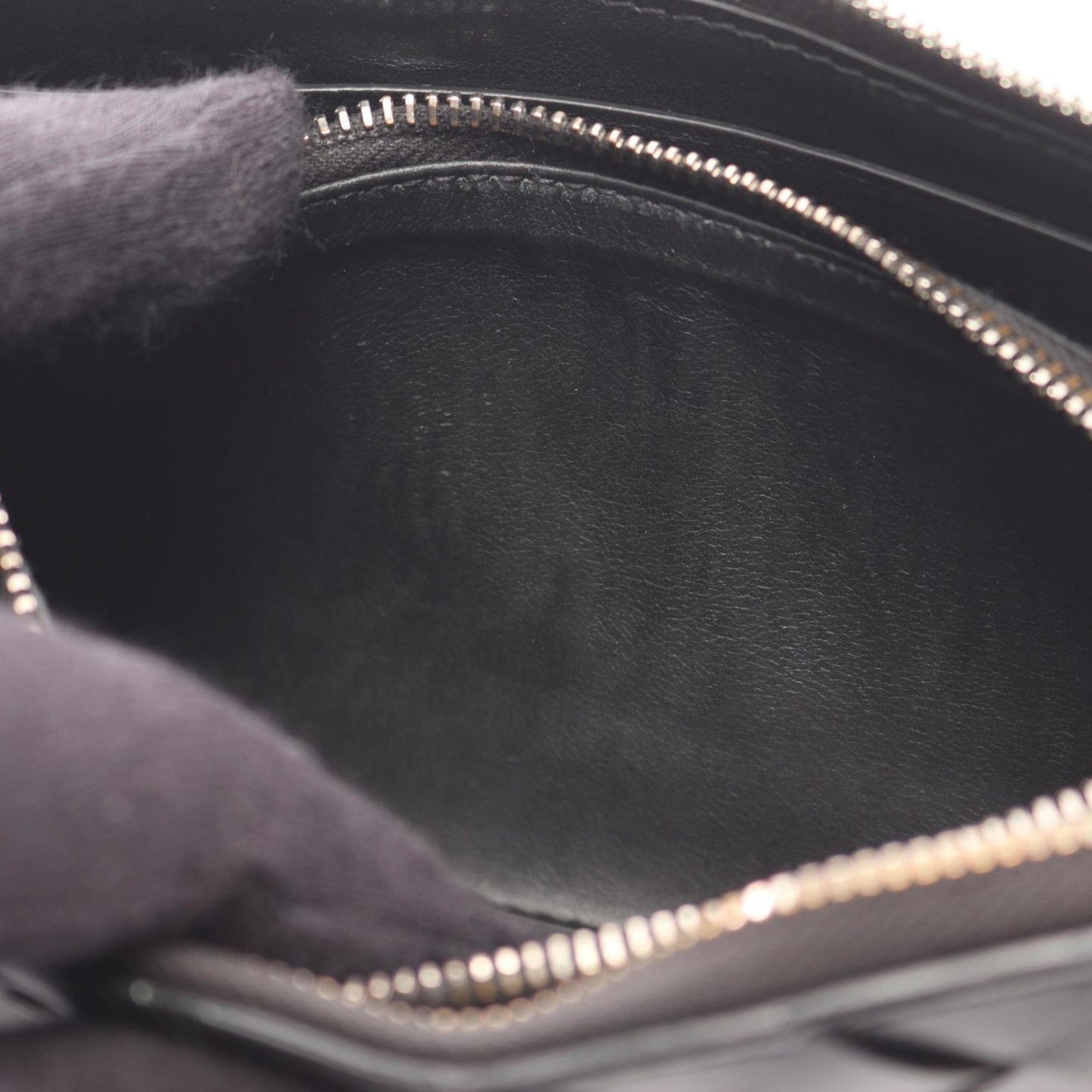 Bottega Veneta Intrecciato round long wallet, leather, men's and women's, black