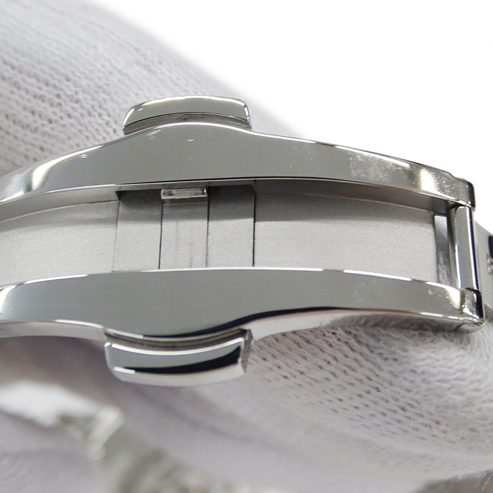 Bulgari BVLGARI Men's Watch, Brand: Chronograph Automatic AT Stainless Steel SS BB41SCH Silver Black — Good
