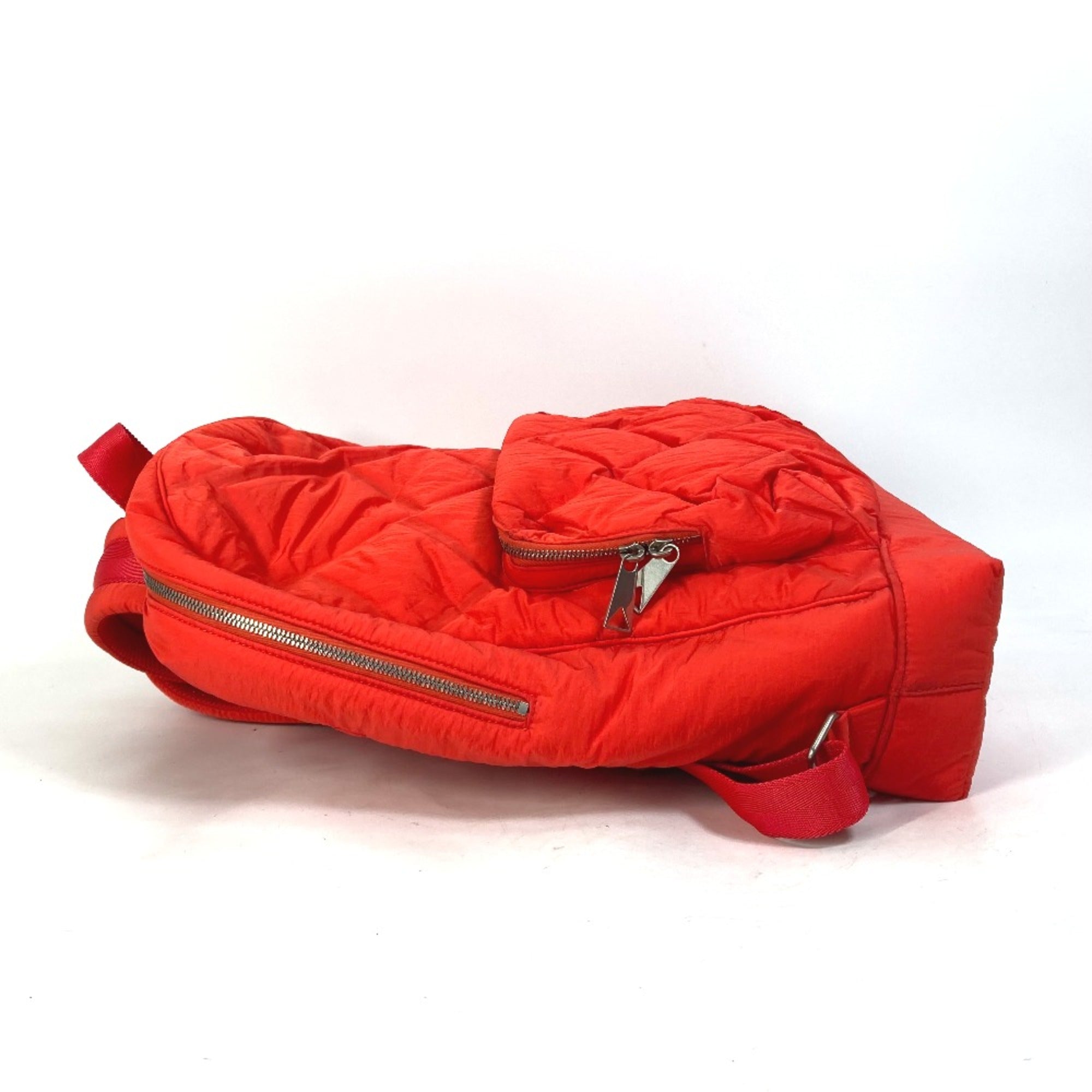 BOTTEGA VENETA 652188 Maxi Intrecciato bag Backpack Tomato Red — Like New