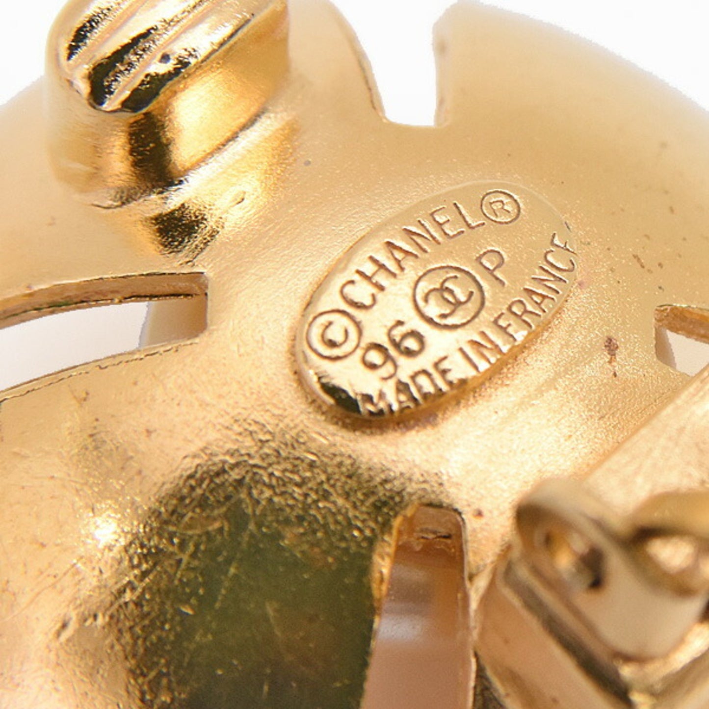 Chanel Earrings for Women, Flower Design Earrings, Coco Mark, Fake Pearl, Gold Color, CHANEL 96P GP