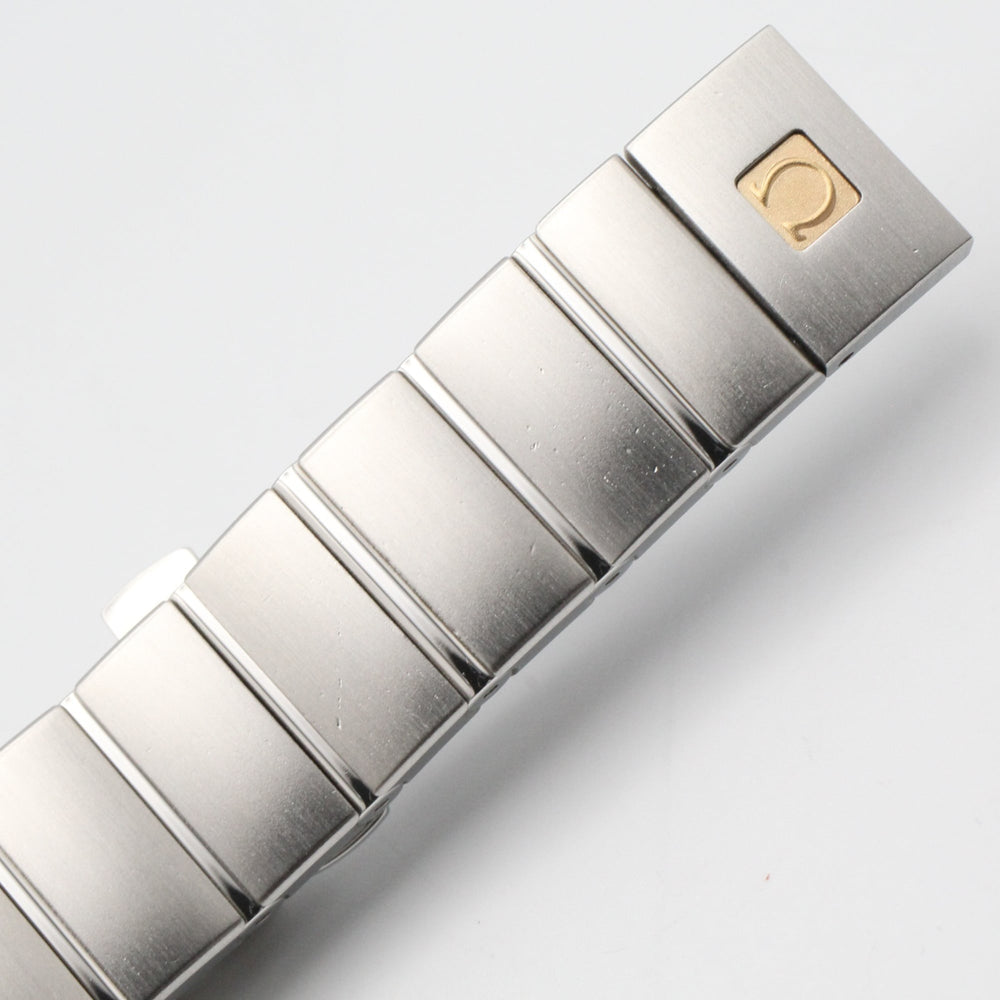 Omega Constellation watch, 18K yellow gold stainless steel, women's, white dial with mother-of-pearl case, model number 123.20.31.20.55.004 — Very Good