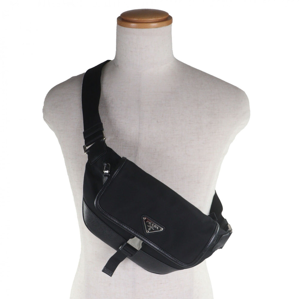 PRADA 2VH176 Nylon Leather Triangle Logo Plate Re-Nylon Body Bag Black Made in Italy Men's — Like New