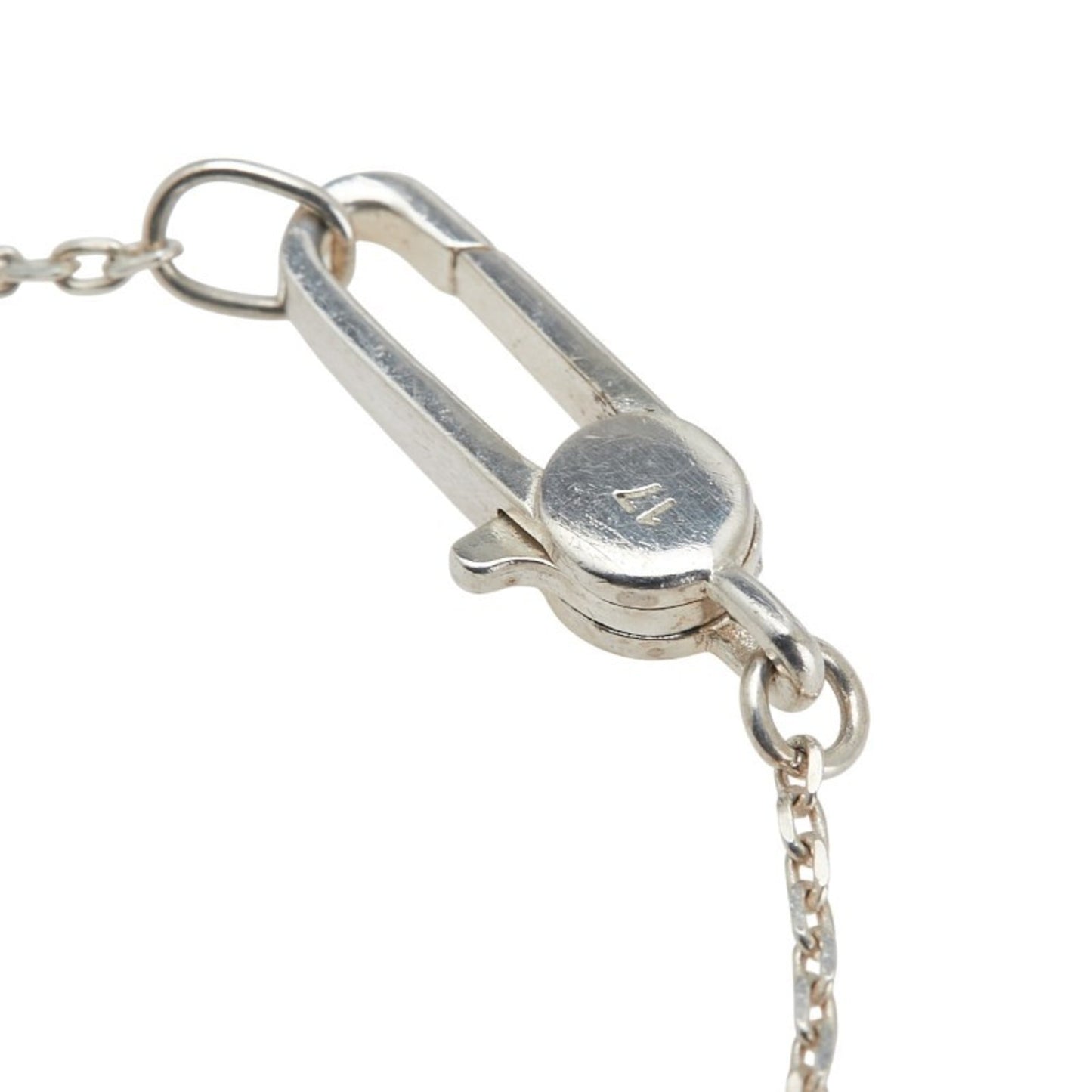 Gucci Trademark Heart Bracelet in Silver Metal for Women