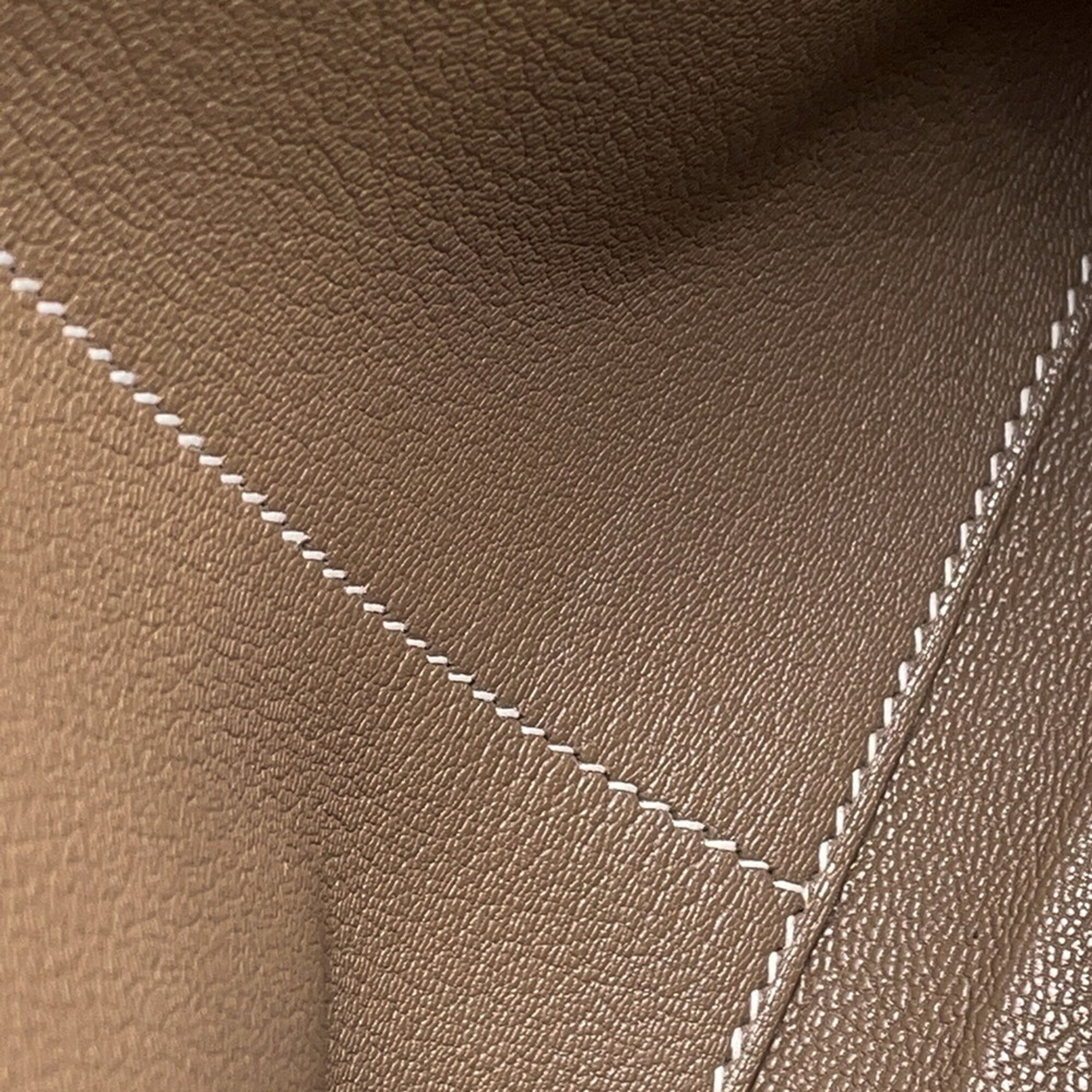 Hermes Kelly 28 Handbag, Inner Stitching, Etoupe Togo Leather, Z Stamp, 2-Way Shoulder Bag. Kelly, Women's Handbag. HERMES — Like New