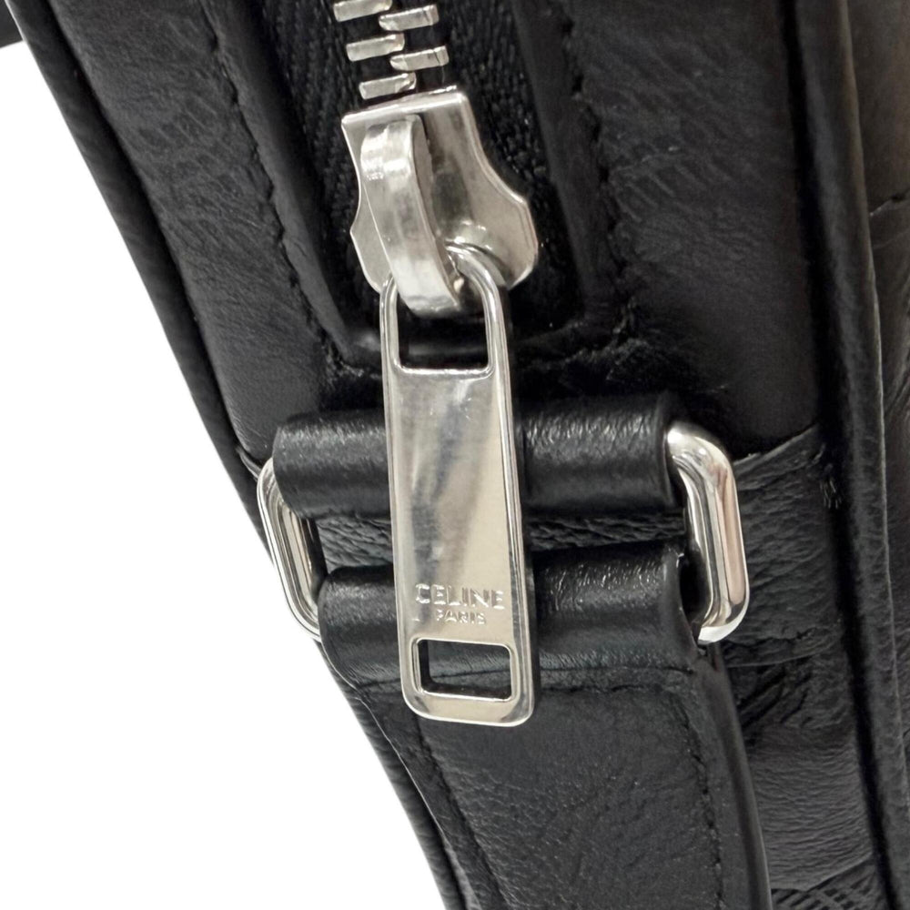 CELINE 117003FS3 Horizontal Messenger Leather Triomphe Medium Shoulder Bag Black Made in Italy Men's with Dust — Like New