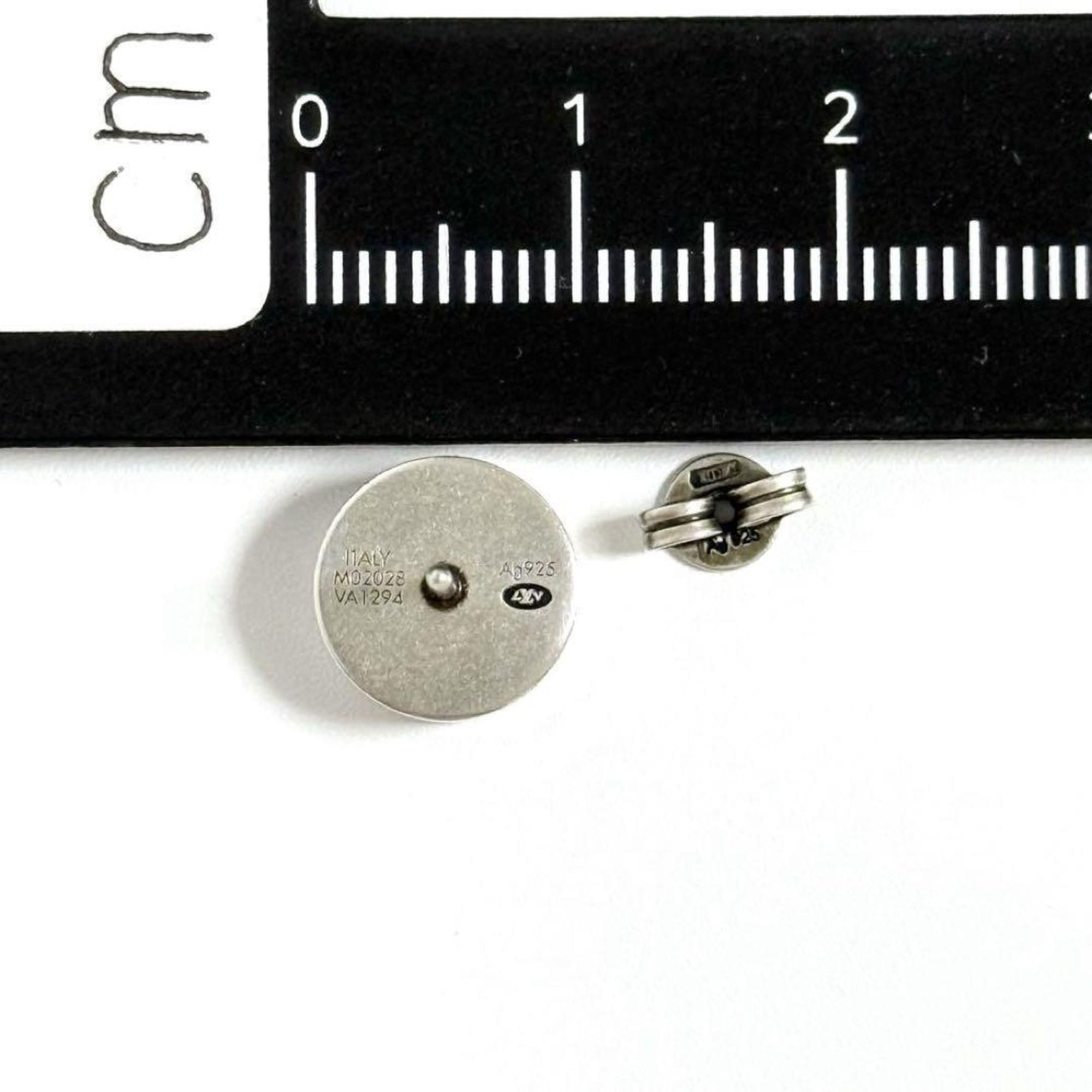 Louis Vuitton Men's Stud Earrings LV Tailor Silver — Like New