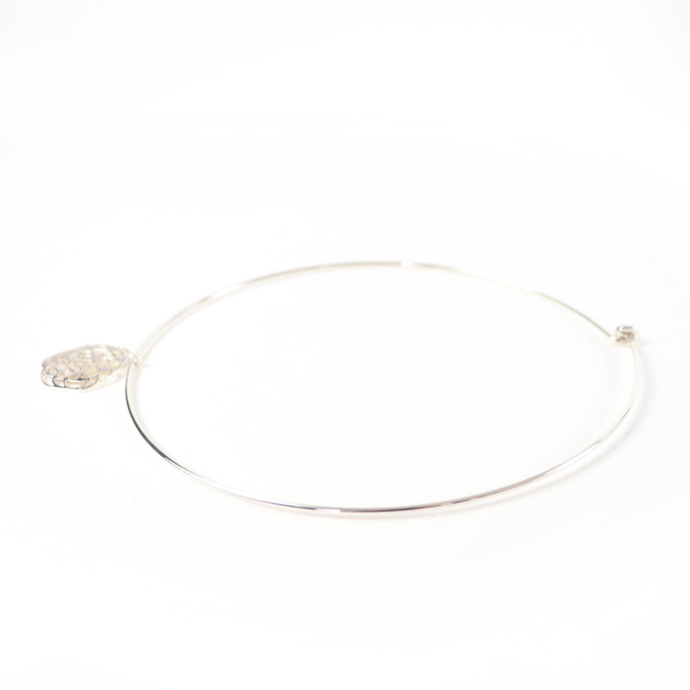 CHANEL 925 Camellia Logo Choker Necklace, Silver, Weight 14.0g, Women's Accessory — Like New