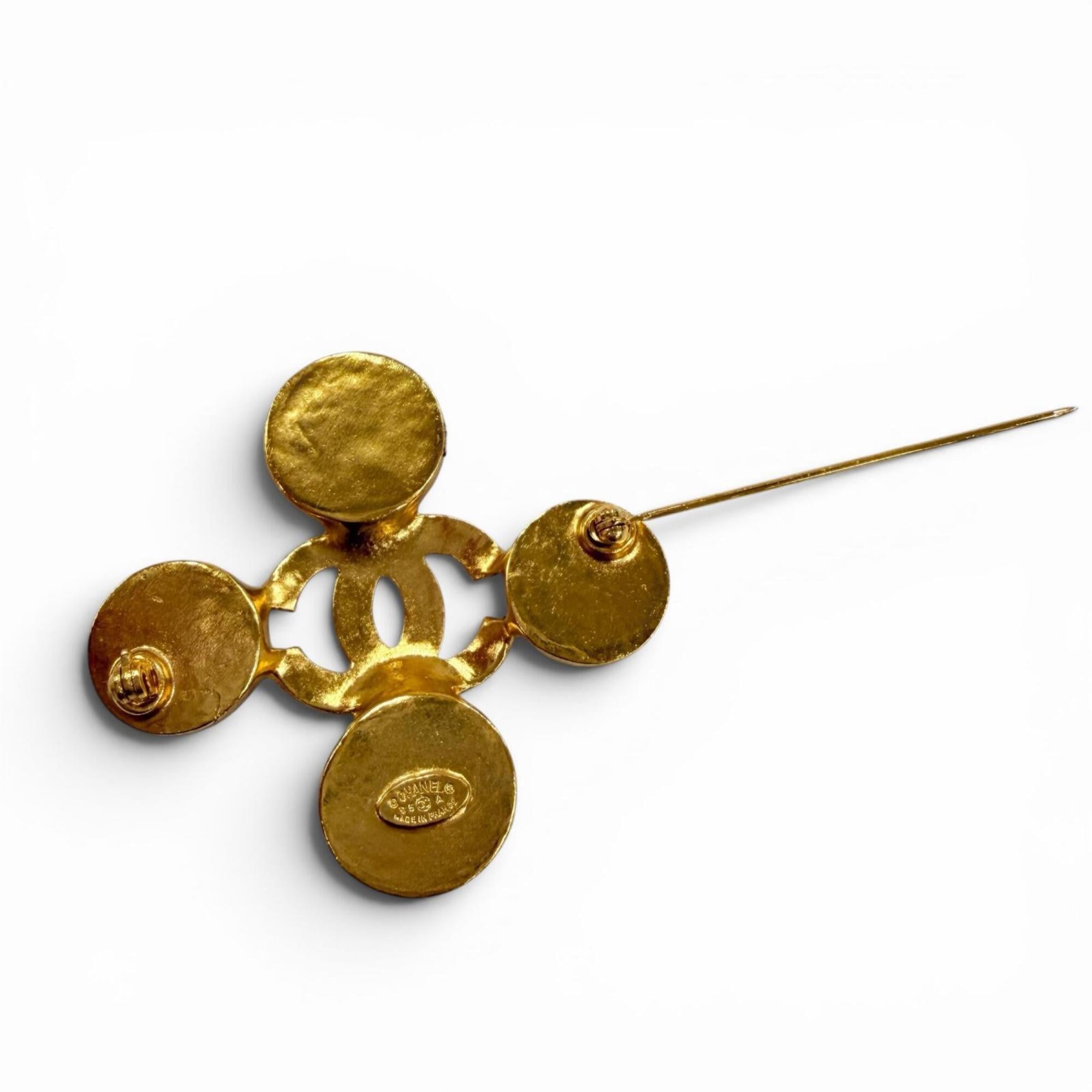 CHANEL Vintage 95A Coco Mark Shell Brooch, Gold, Made in France, Women's, with Box — Like New