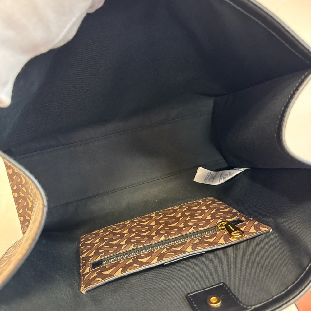 BURBERRY TB Tote Bag Brown — Like New
