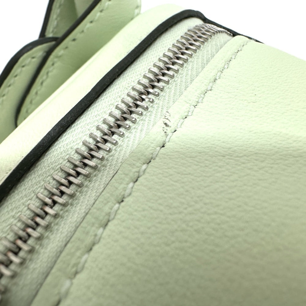 HERMES Lindy Shoulder Bag, Swift Leather, Women's, Veil Fizz, Light Green, G-231125-89 — New - Store Return