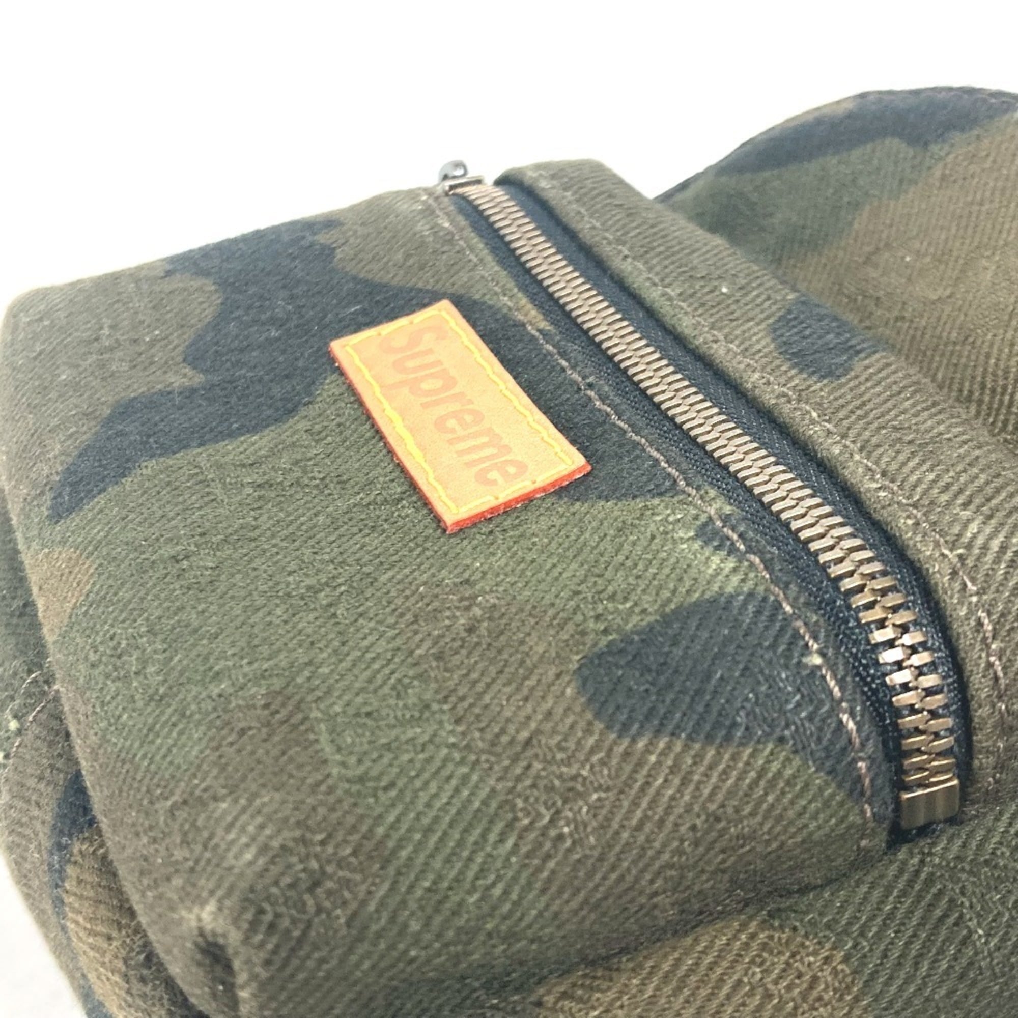 LOUIS VUITTON M44201 Supreme Collaboration Apollo Backpack Nano Bag Charm Rucksack Camouflage Keychain Canvas Men's Women's Green — Like New