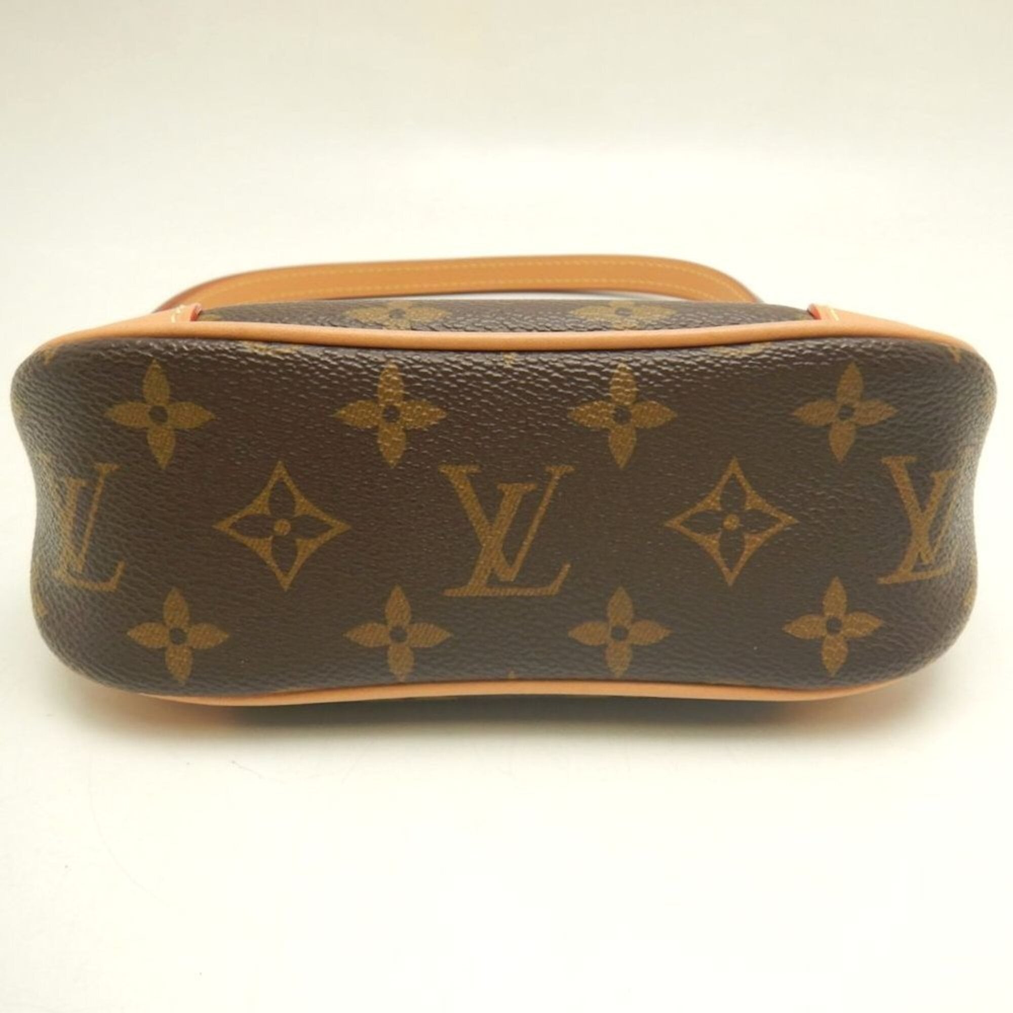 LOUIS VUITTON Louis Vuitton Monogram Nano Boulogne M25519 Shoulder Bag Brown Women's 253989 — Like New