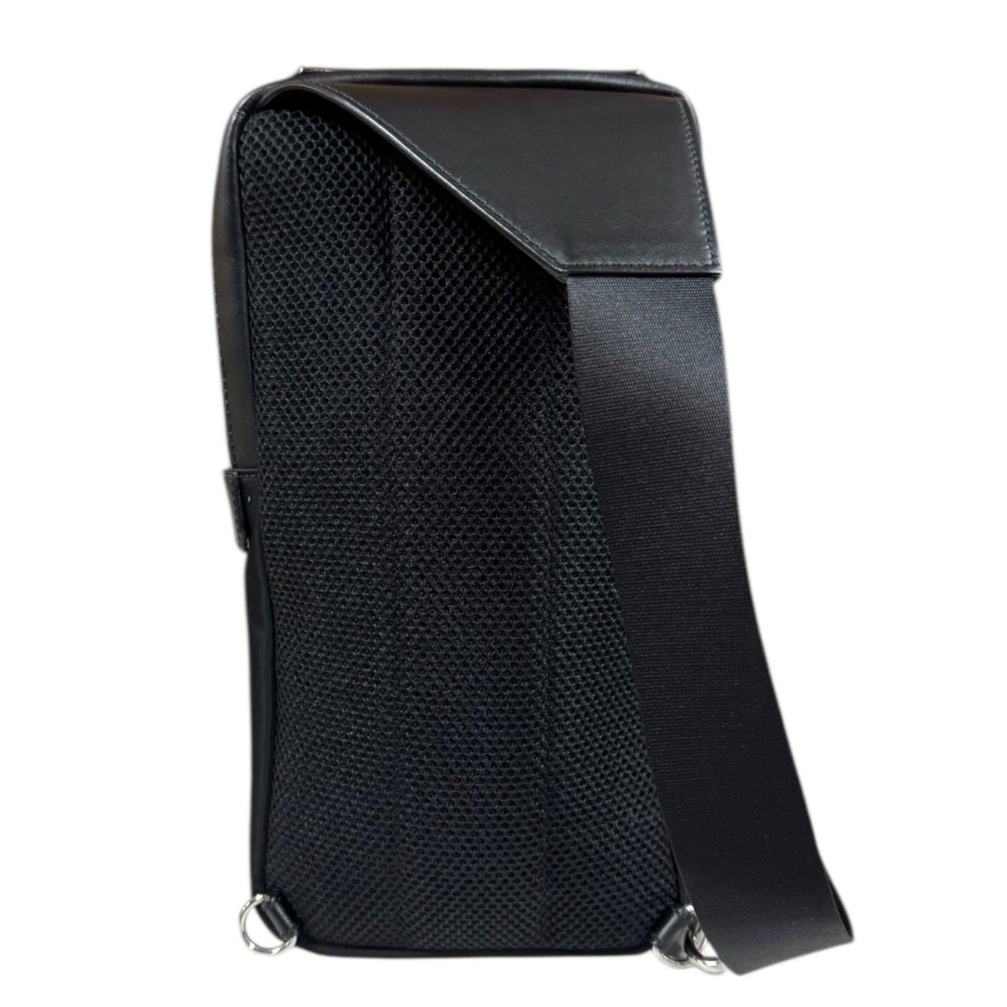 Pre-owned Fendi Bag Bugs Body Bag, Leather 7VZ033 A2FT Black, Men's