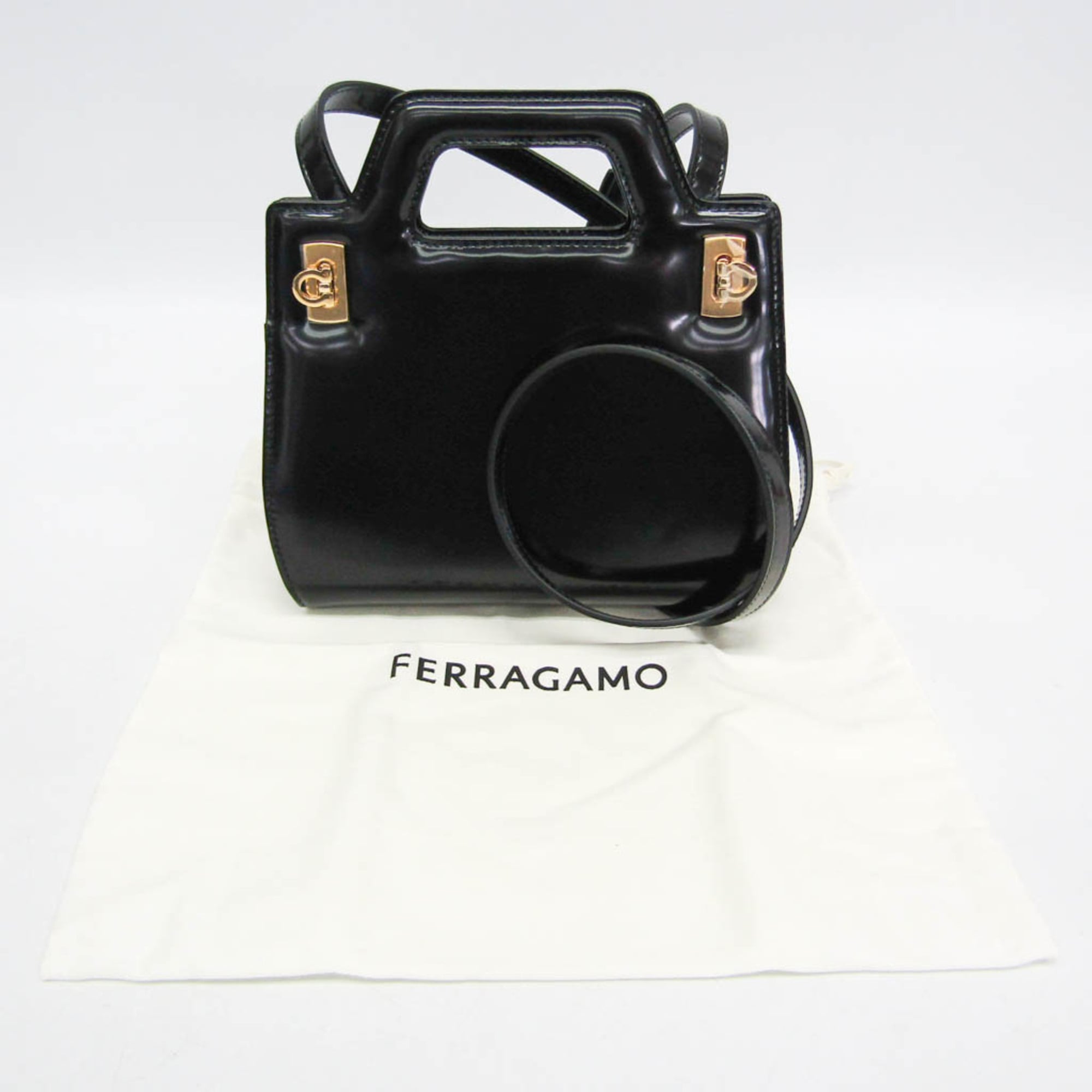Salvatore Ferragamo Gancini Wanda AU-21 3485 Women's Leather Handbag,Shoulder Bag Black — Like New