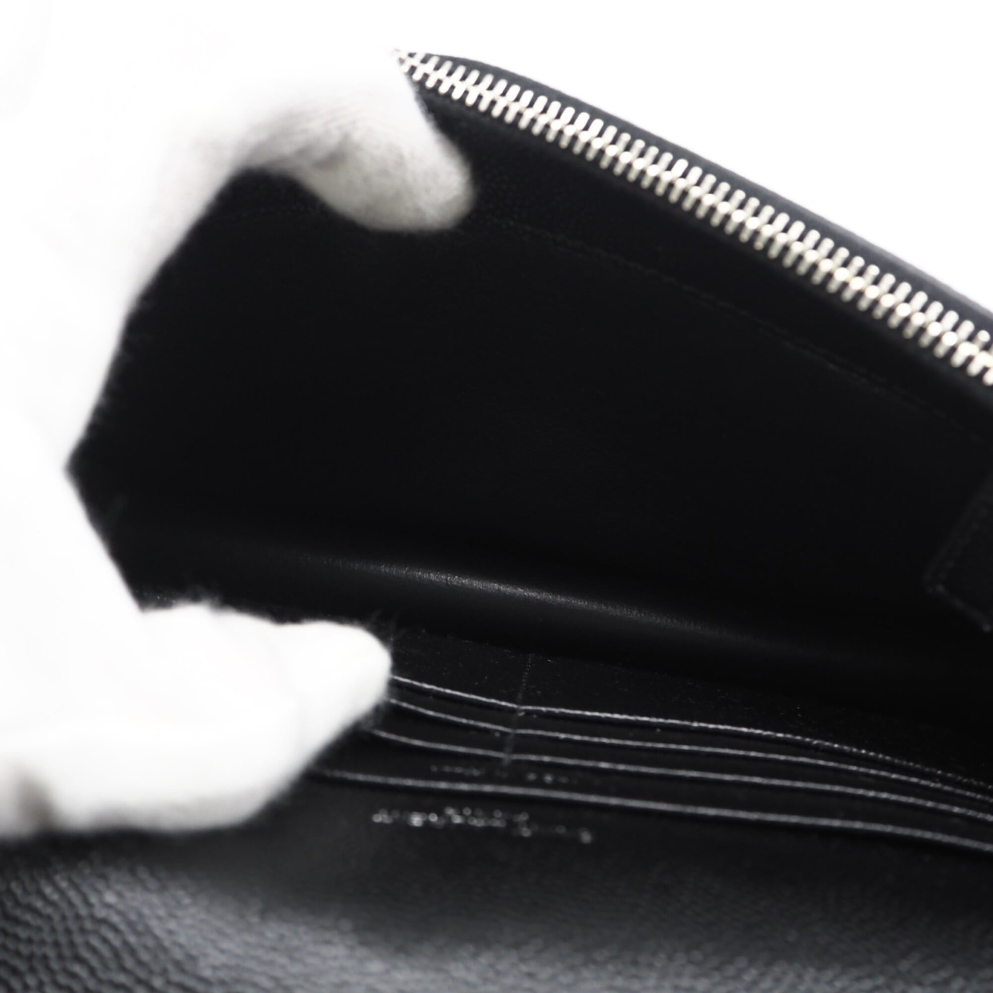 YVES SAINT LAURENT Kate Tassel Small Chain Wallet 452159 Shoulder Bag Black Silver Leather Women's — New - Store Return