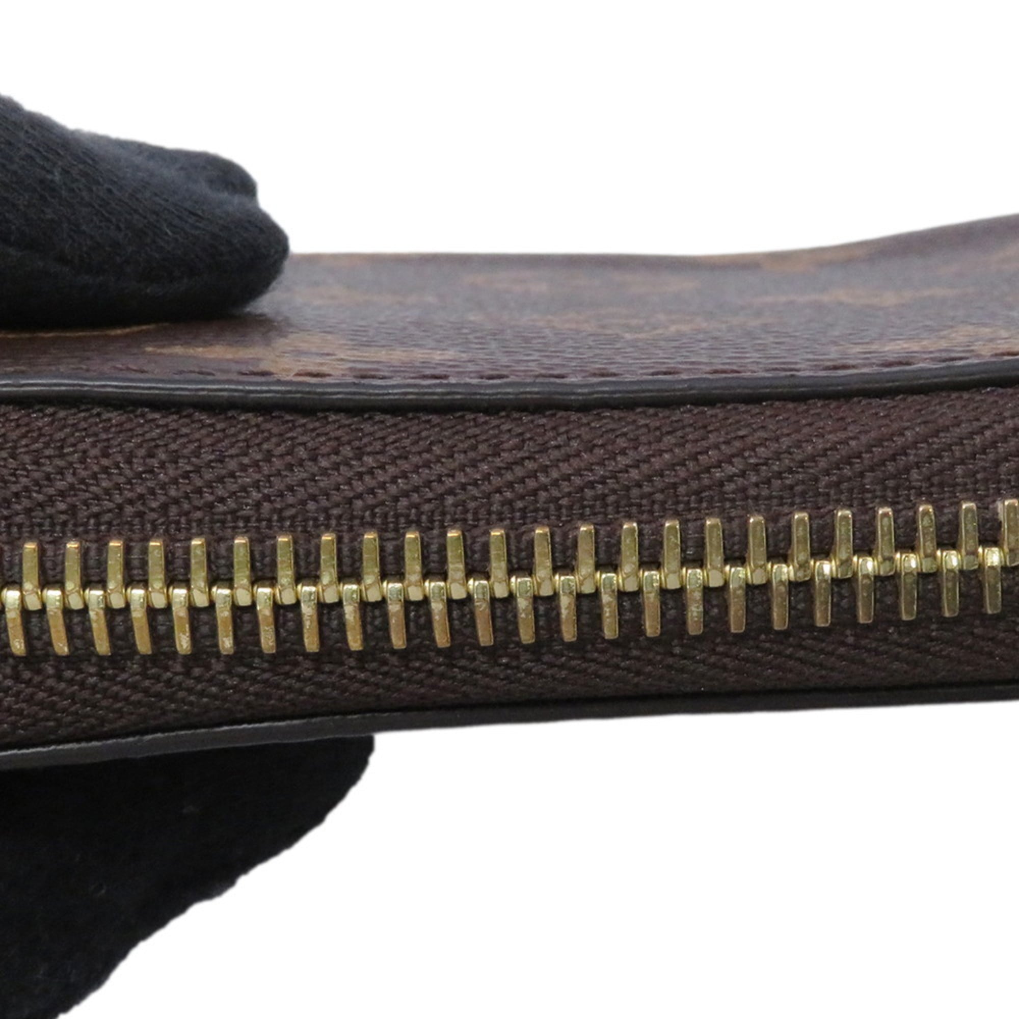 Louis Vuitton Monogram Zippy Wallet M41896