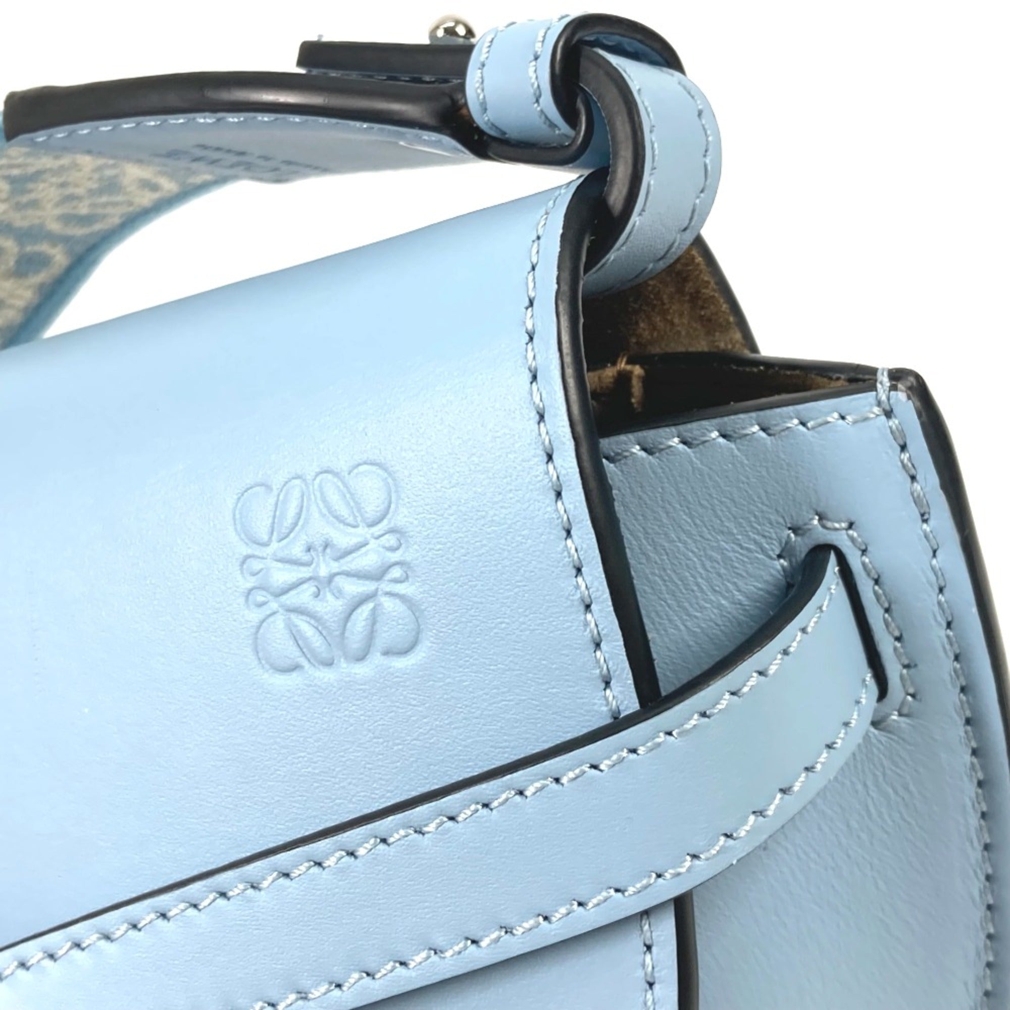Loewe A650N46X13 Crossbody Pochette bag Shoulder Bag onyx blue blue — Like New