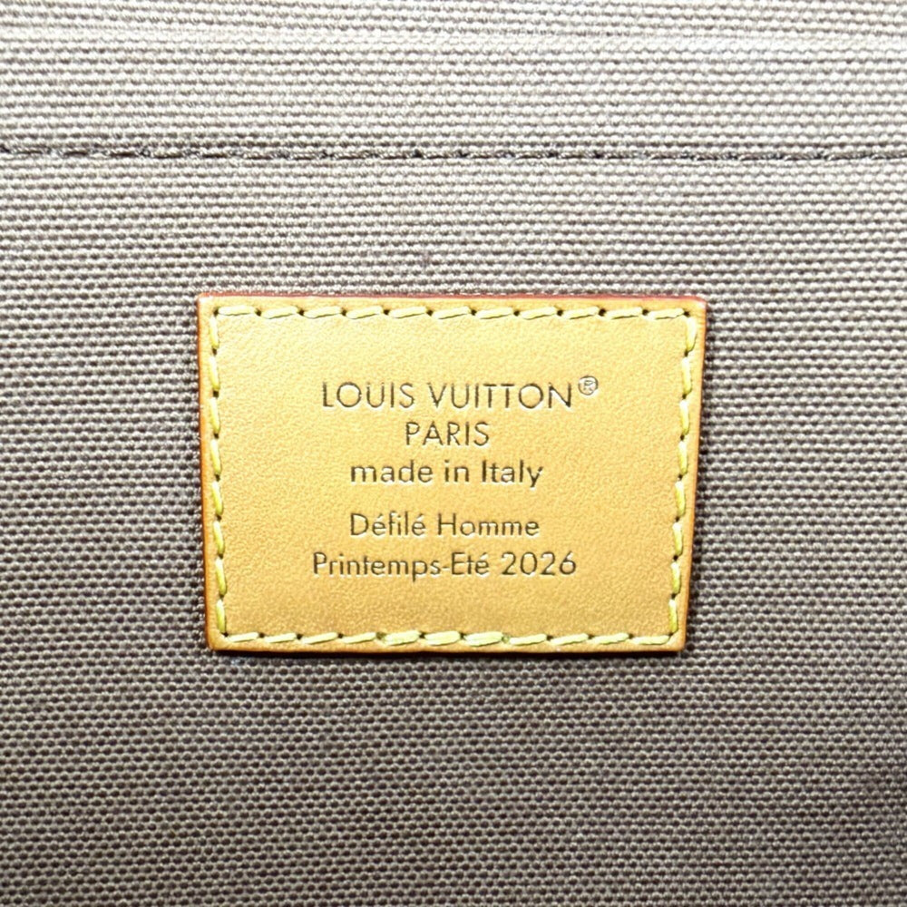 Louis Vuitton Men's Monogram Takeout Messenger Shoulder Bag, M28113, Canvas, Brown, Gold Hardware — Like New
