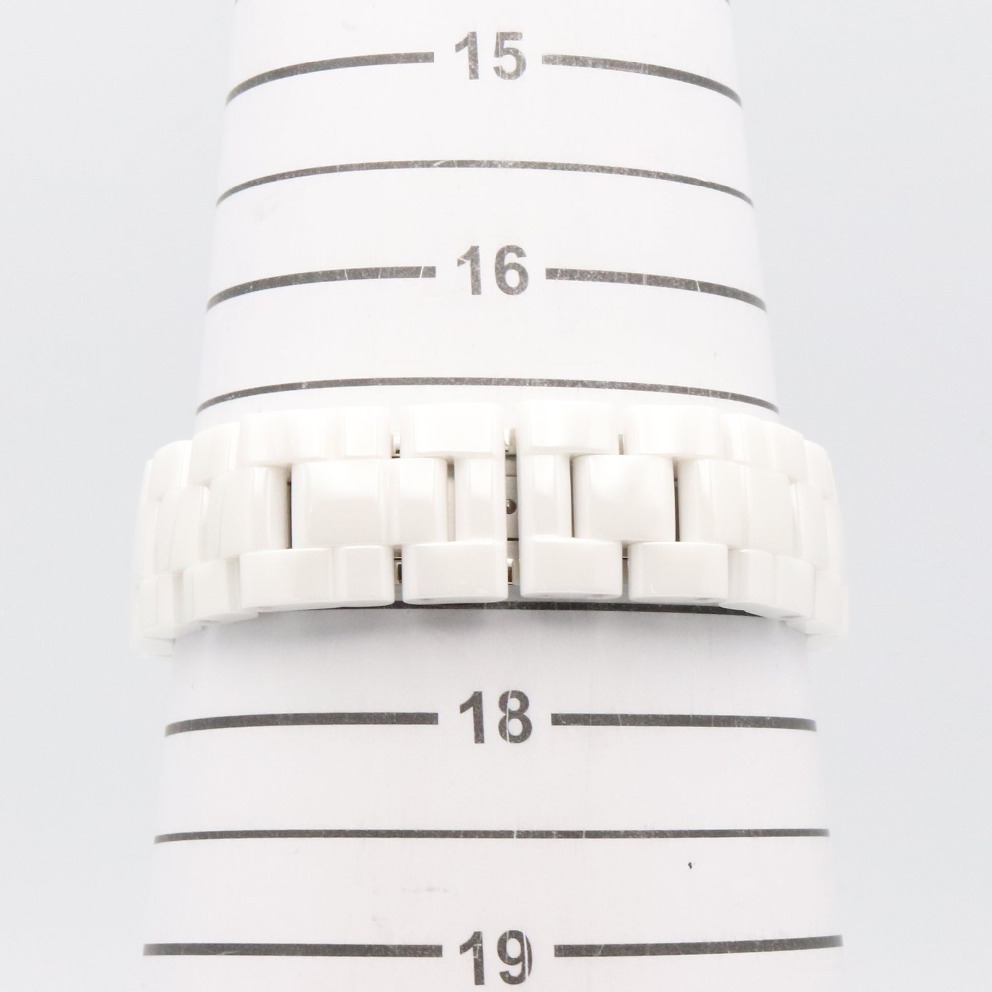 Chanel J12 Mademoiselle Ceramic Watch for Men, White (H5241) — Very Good