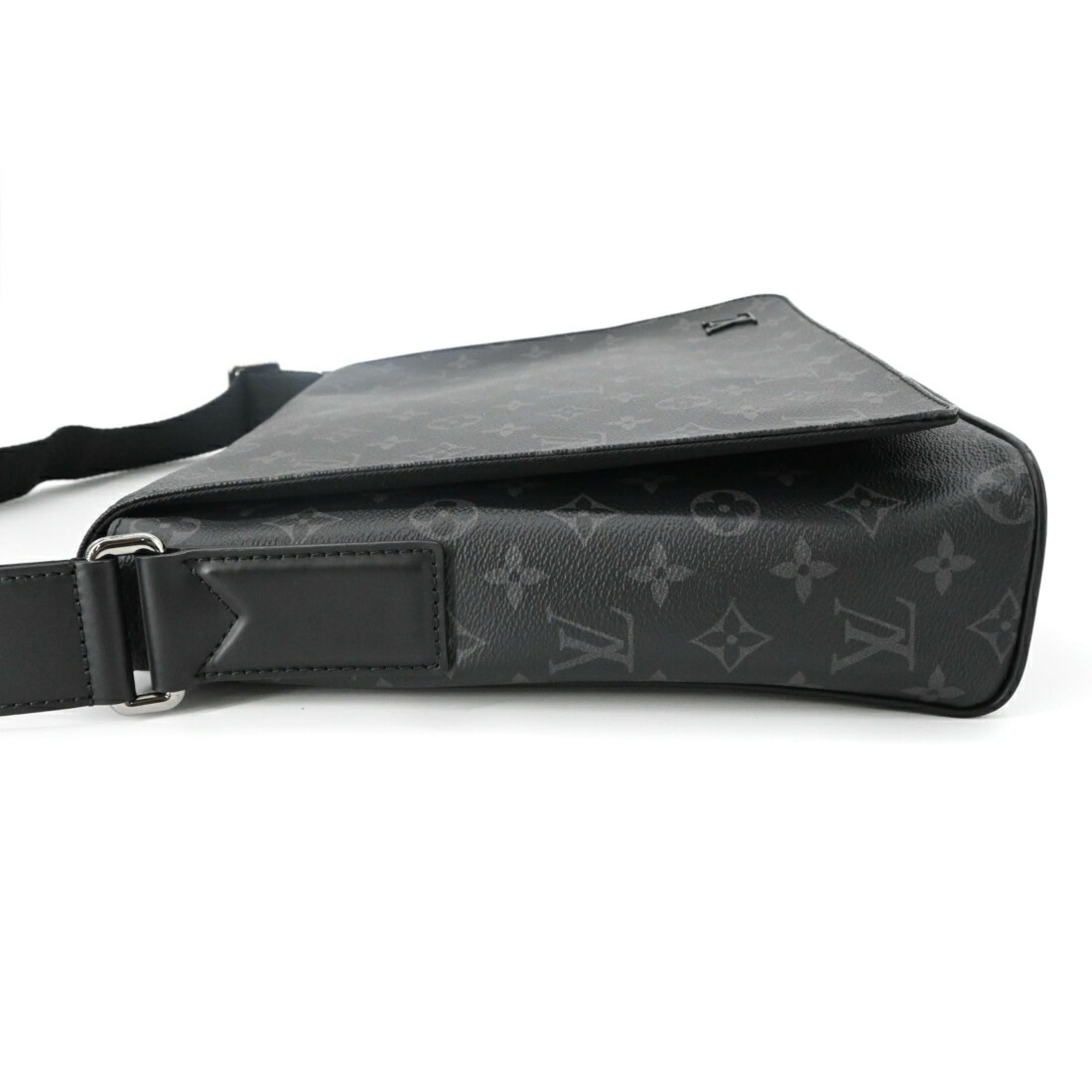 LOUIS VUITTON District MM NM Shoulder Bag, Monogram Eclipse, Black, Men's, M44001 — Like New