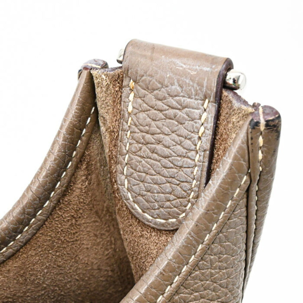 HERMES Evelyne 3 29 TPM Shoulder Bag, Leather, Taurillon Clemence, Etoupe #T — Like New