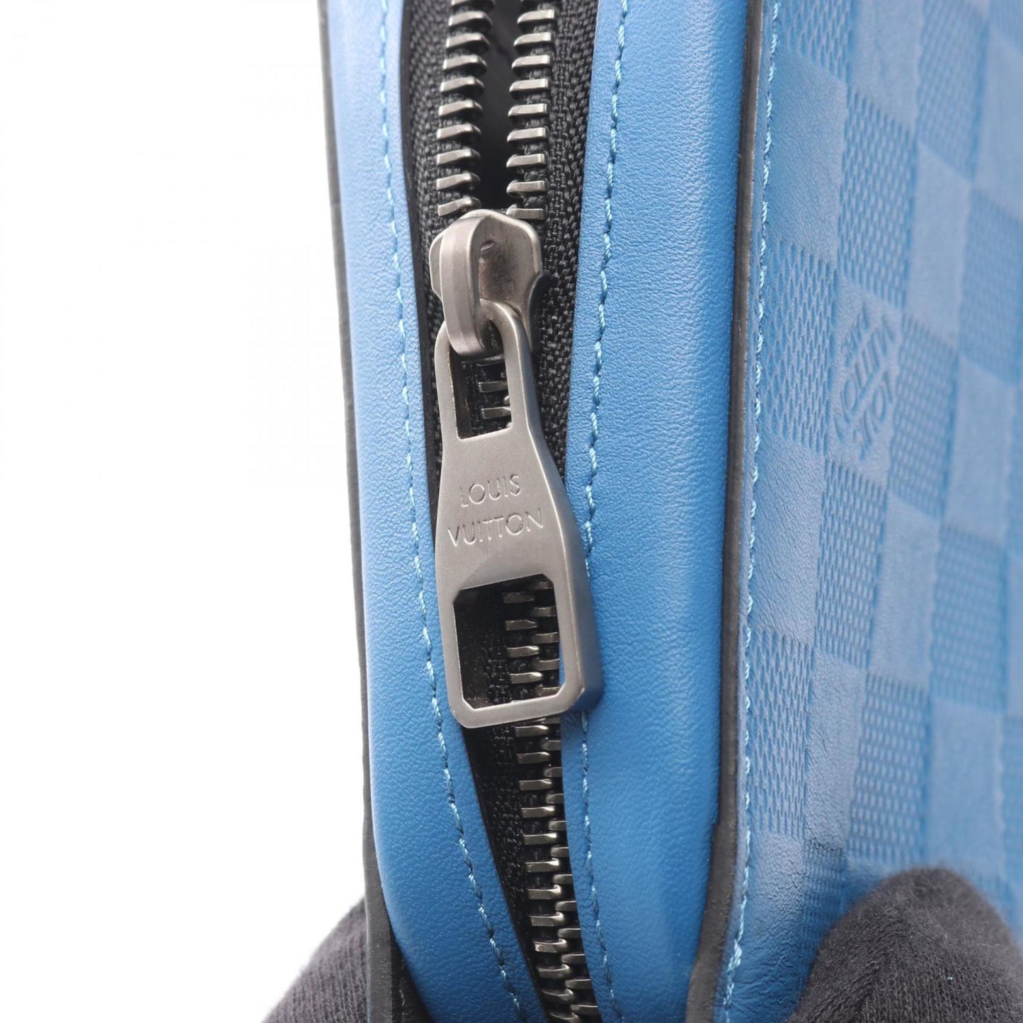 Louis Vuitton Zippy XL Damier Infini Round Long Wallet, Leather, Men's, Blue, N60079