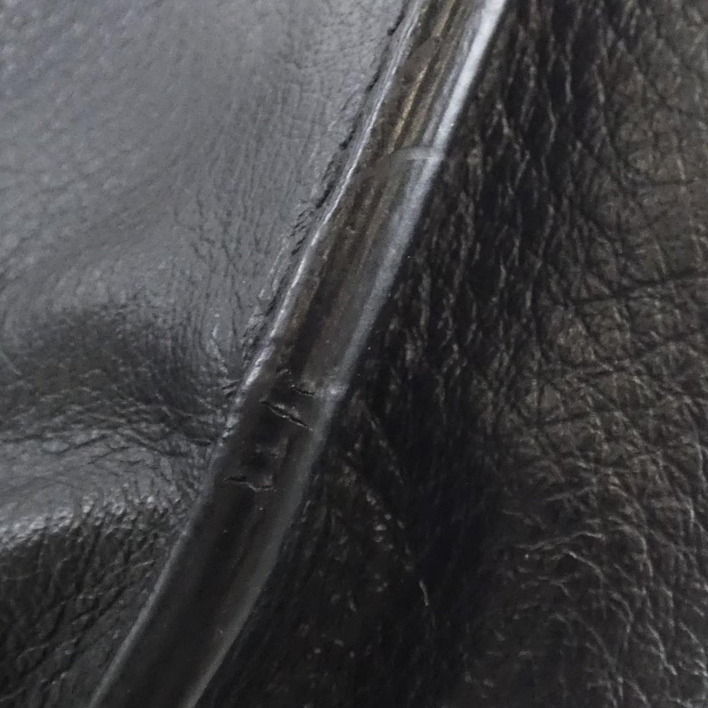 Balenciaga Paper A6 Zip Around Handbag 370926 DLQ0N