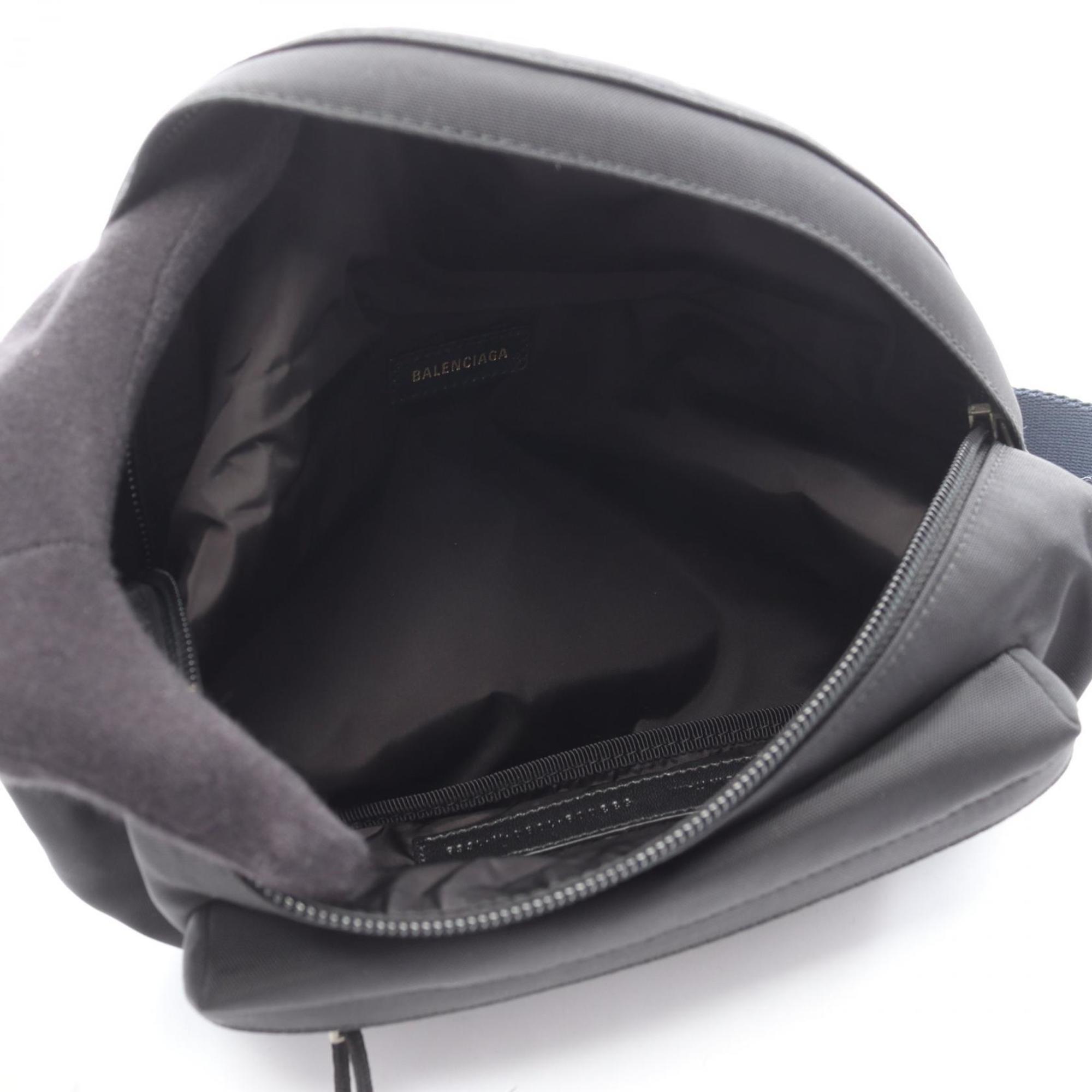 Balenciaga Wheel Belt Pack, a nylon belt bag/waist bag/body bag for men, black, 533009