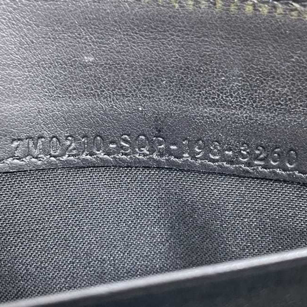 Fendi round long wallet ec-24631 Black Bugs 7M0210 leather metal SQP 198 3260 FENDI Monster Eye black men's women's