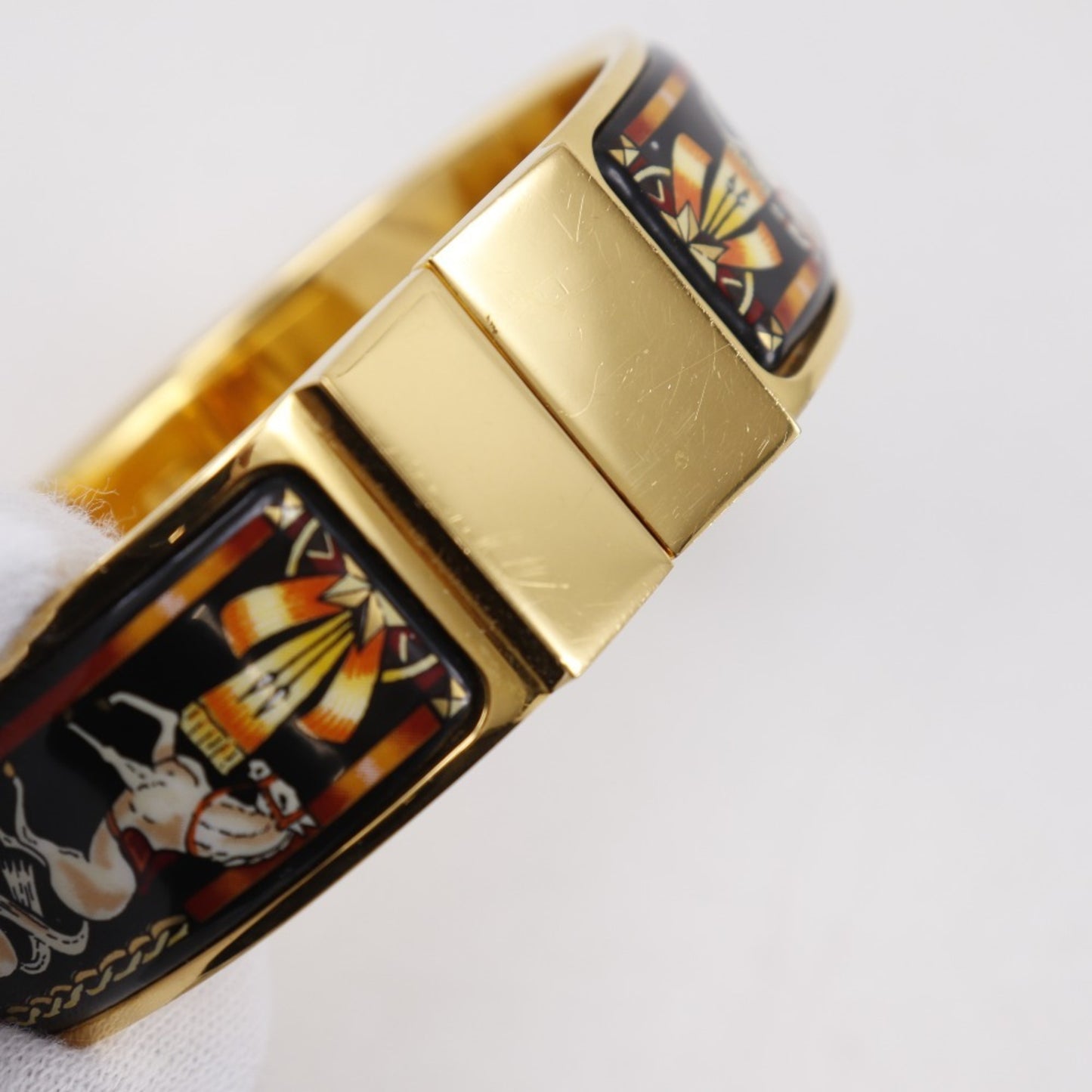 Hermes HERMES Roque enamel bracelet, cloisonné horse pattern bangle, gold plated, black, approx. 64.3g Location Email Women's S141425912