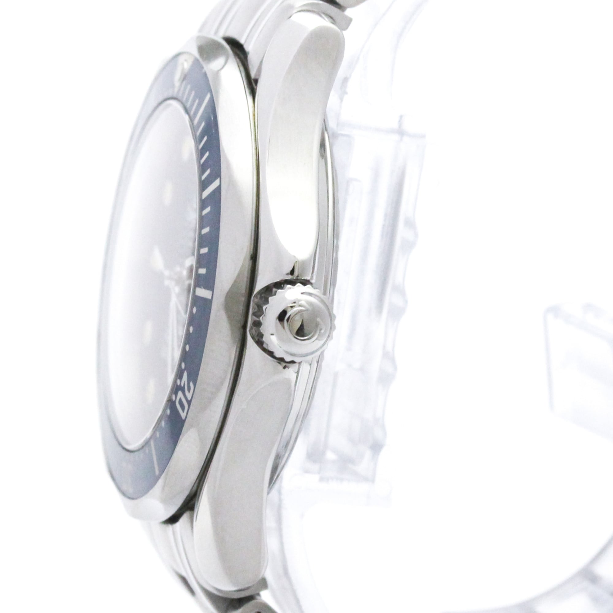 OMEGA Seamaster Professional 300M Steel Mid Size Watch 2561.80 Polished — Very Good