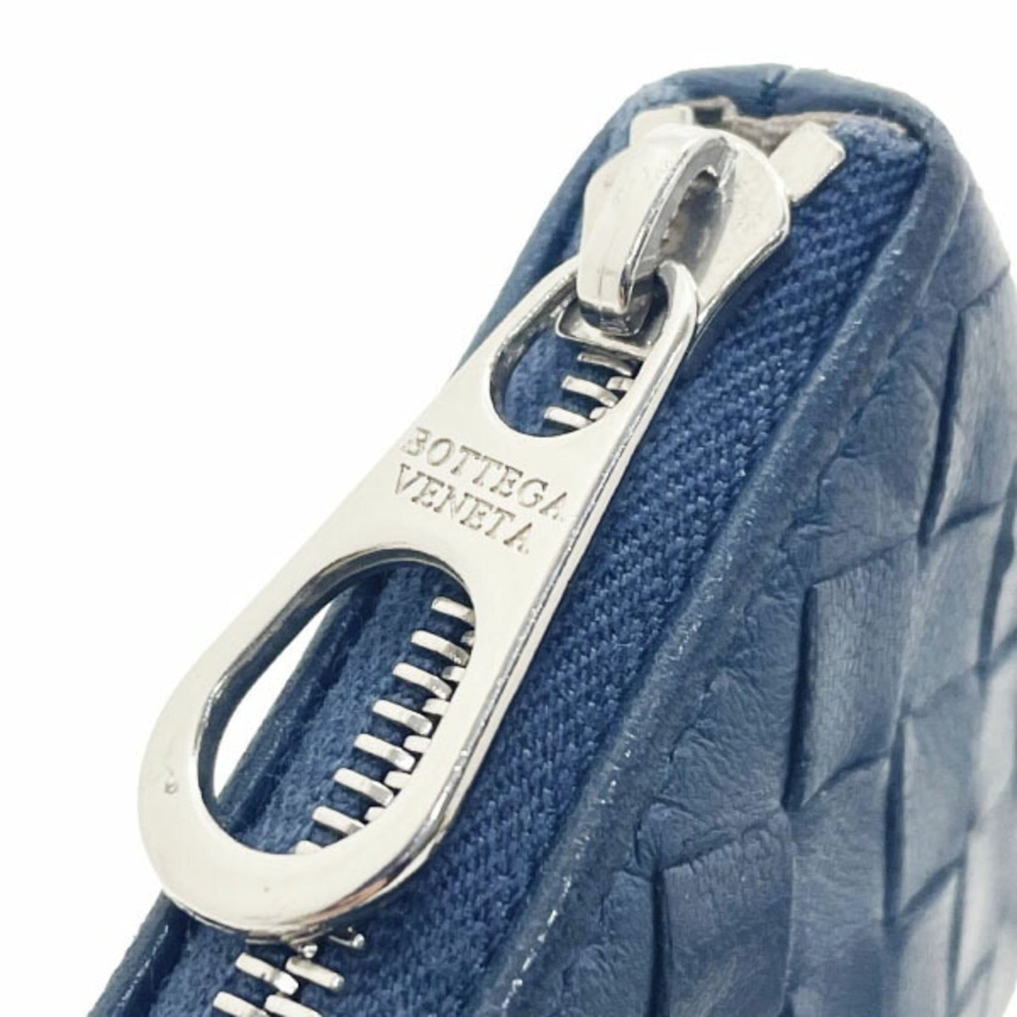 Bottega Veneta Intrecciato Coin Purse in Navy Leather (Product Code: 131232) with Mesh Purse, Keychain, Card Case, and Holder KK-16086)