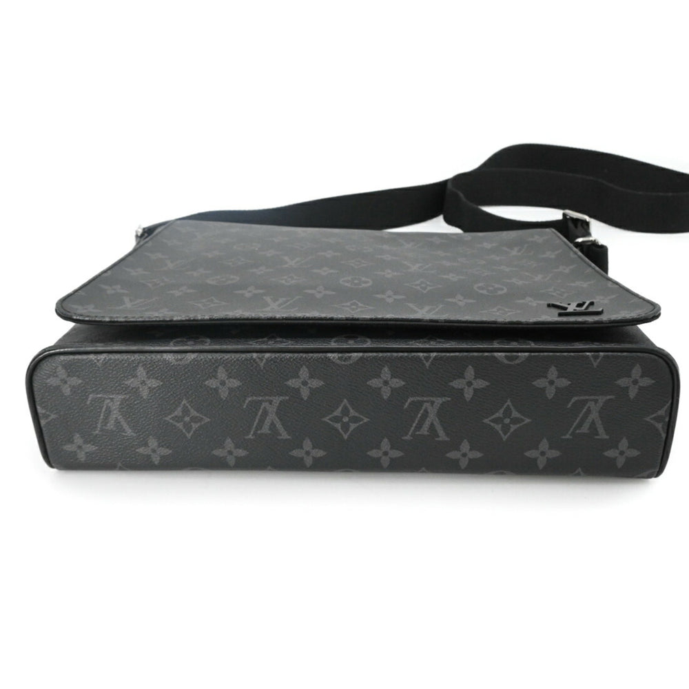 LOUIS VUITTON District MM NM Shoulder Bag, Monogram Eclipse, Black, Men's, M44001 — Like New