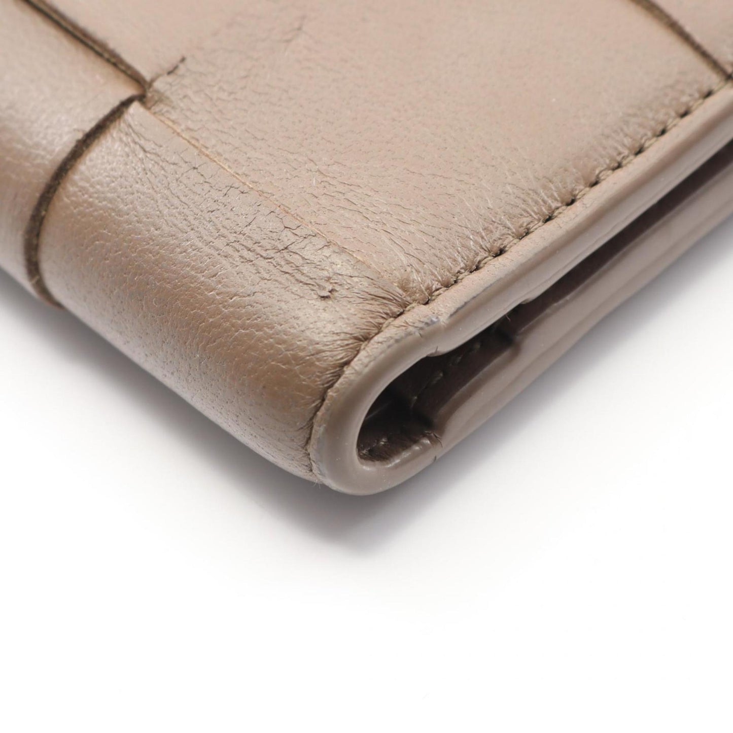 Bottega Veneta Intrecciato Leather Bi-fold Wallet for Men and Women in Brown