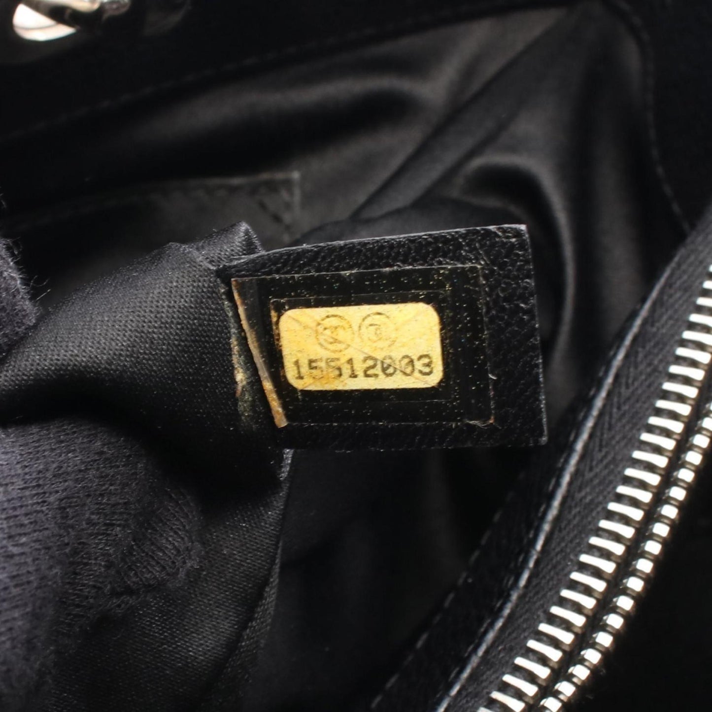 CHANEL Matelasse Grand Shopping GST Tote Bag in Calfskin Leather (Black)