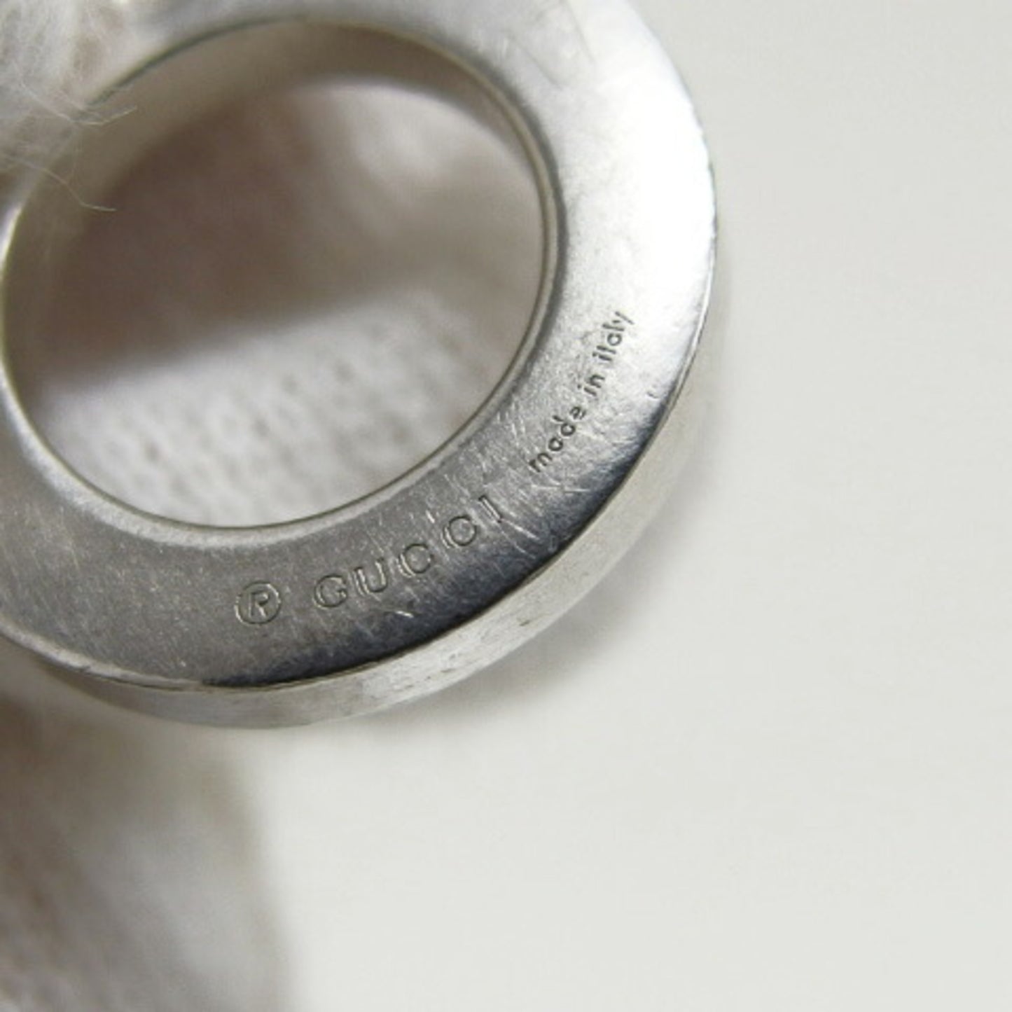 Gucci ball chain silver bracelet size 17