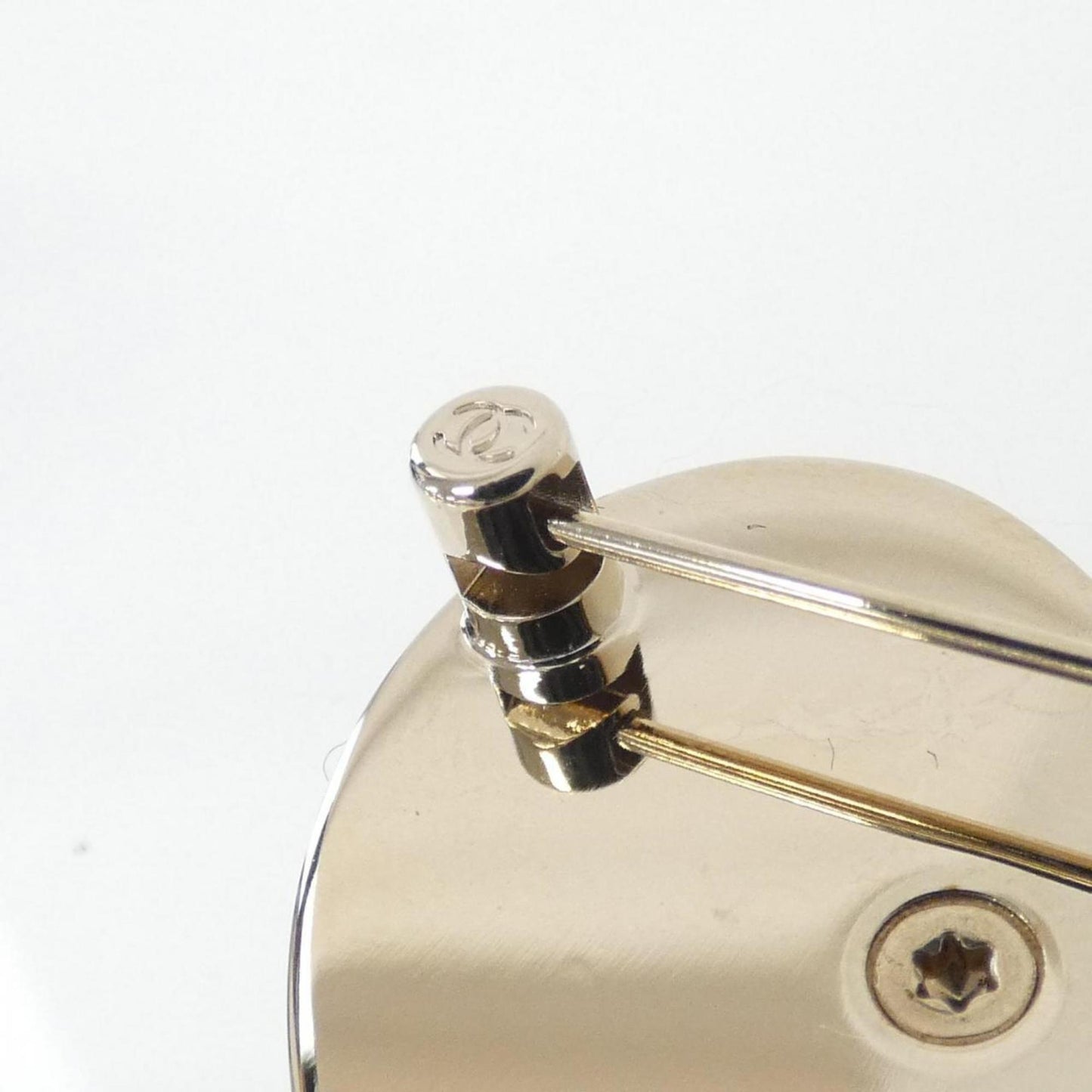 Chanel AB9496 Brooch