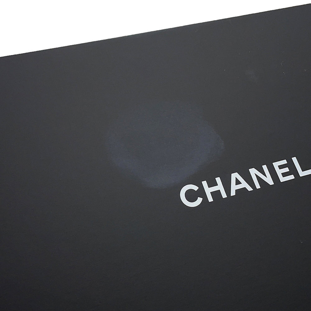 Chanel Chain Shoulder Bag, Matelassé, Coco Mark, Lambskin, White, Handbag, Women's, CHANEL — Like New