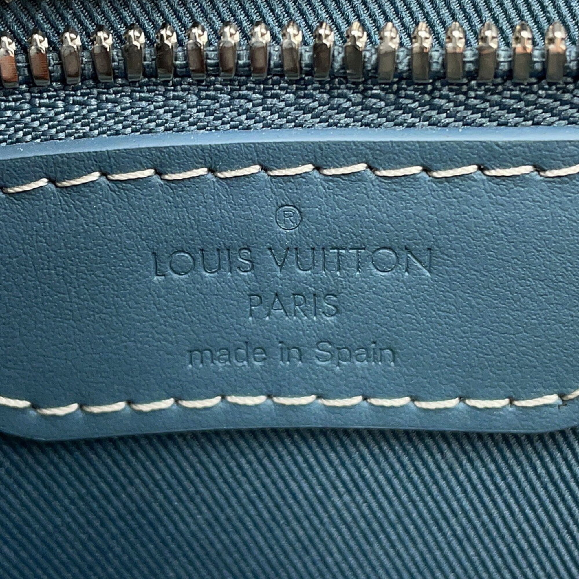 Louis Vuitton Monogram Washed Denim Weekend Tote NM M22537 2023 Men's Bag Handbag LOUIS VUITTON — Like New