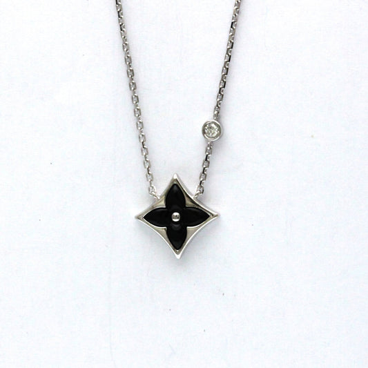 Louis Vuitton Star Blossom BB Necklace, Onyx And Diamond White Gold (18K) Diamond,Onyx Men,Women Fashion Pendant Necklace (Silver)