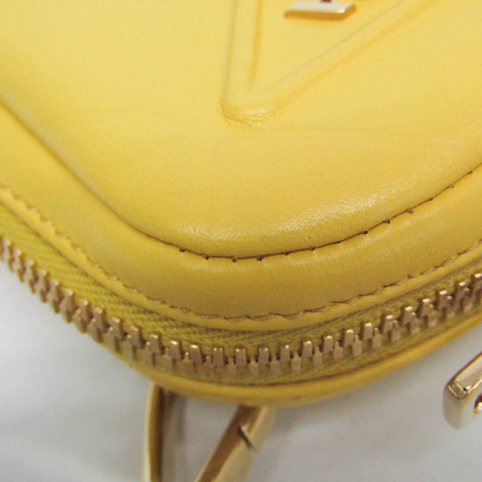 Prada Small Shoulder Pouch PELLETTERIA 9Y21OM Women's Leather Pouch,Shoulder Bag Yellow — Like New