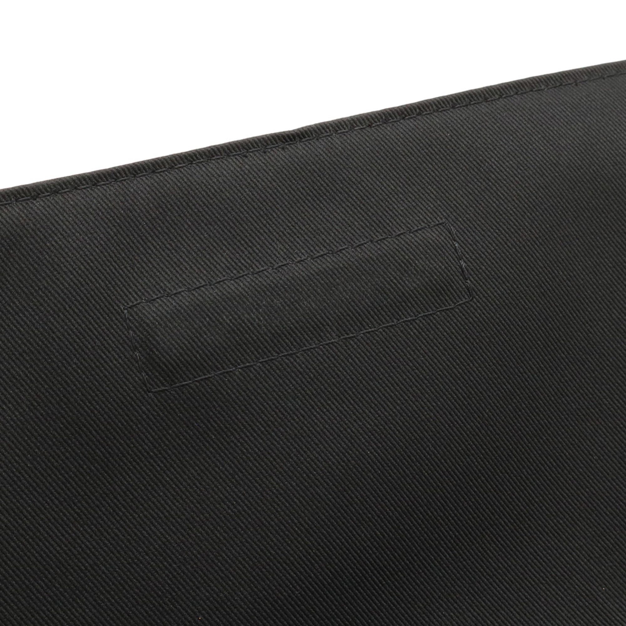 LOUIS VUITTON Monogram Taurillon Pochette Steamer Clutch Bag in Black, Noir, M80140